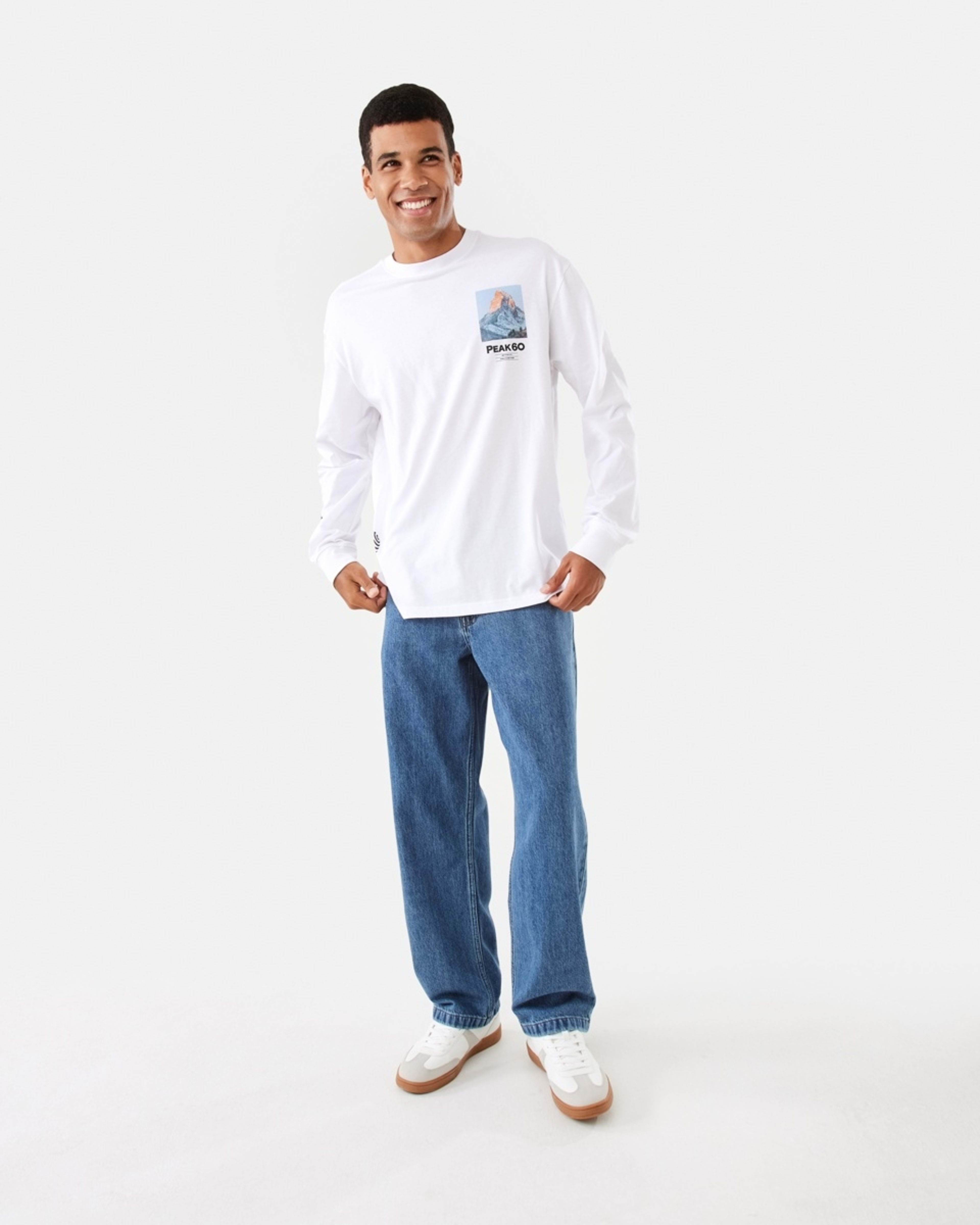 2 Long Sleeve Oversized Graphic T-shirt White, 2 of 10
