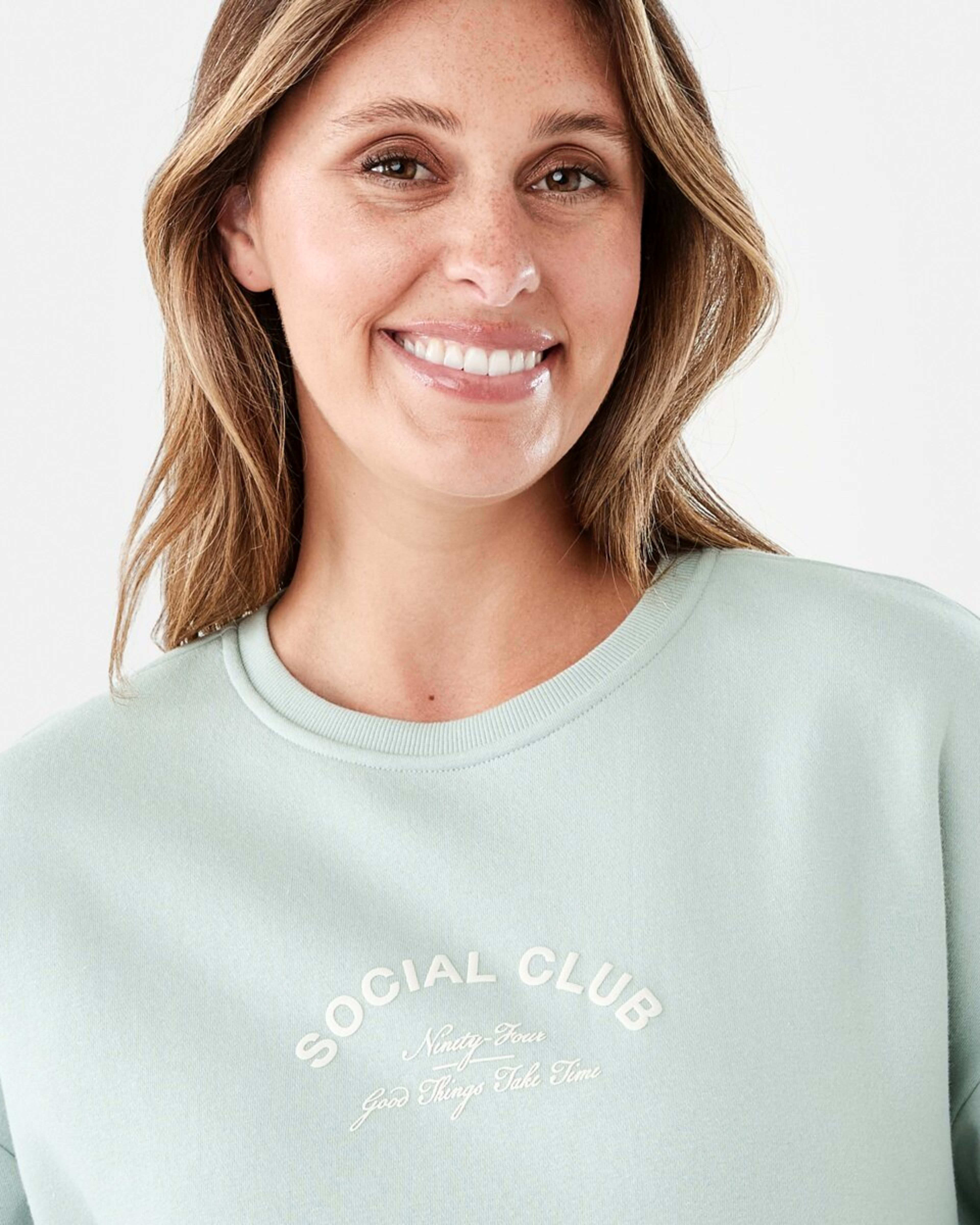 4 Long Sleeve Print Sweatshirt Social Clb, 4 of 6