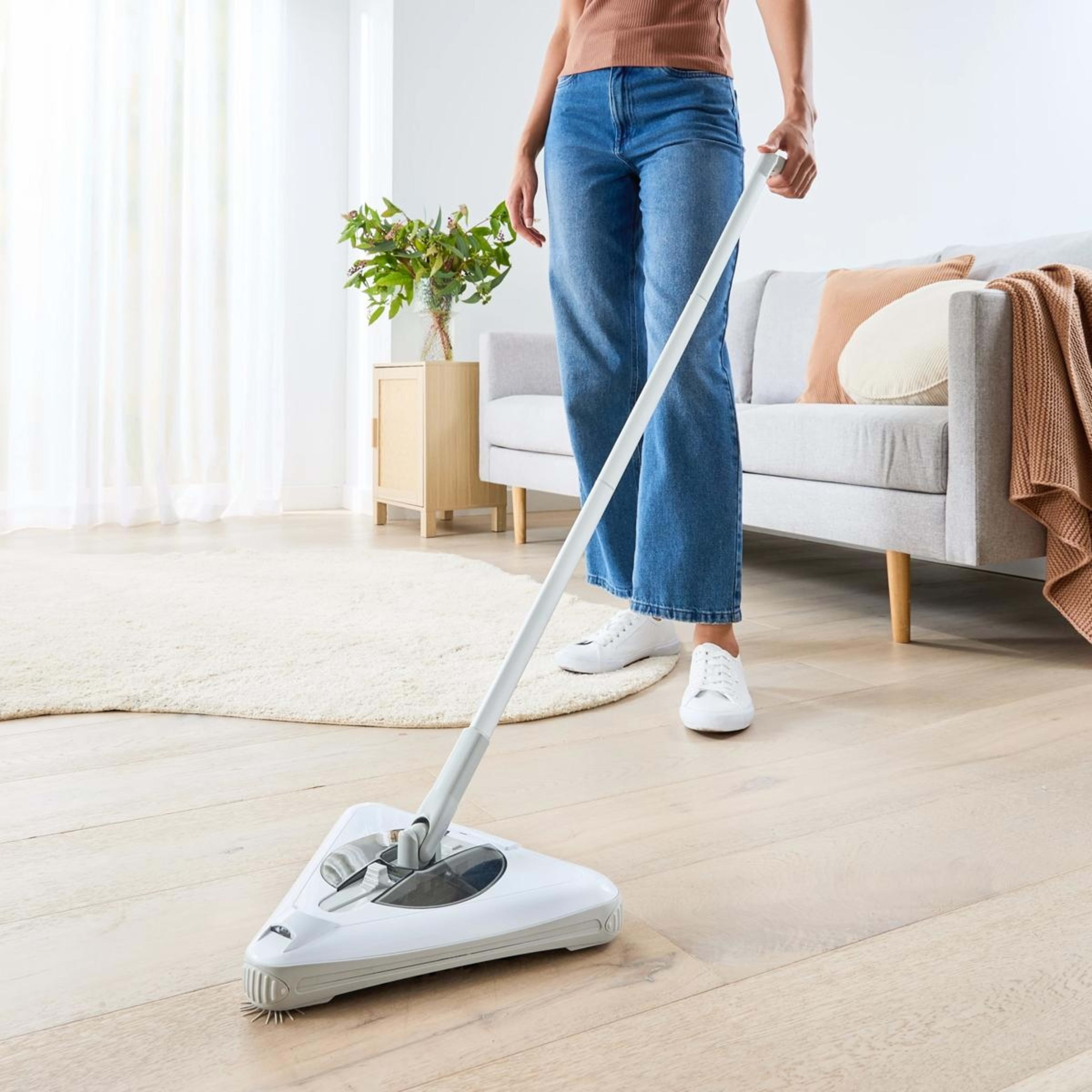 1 Floor Sweeper