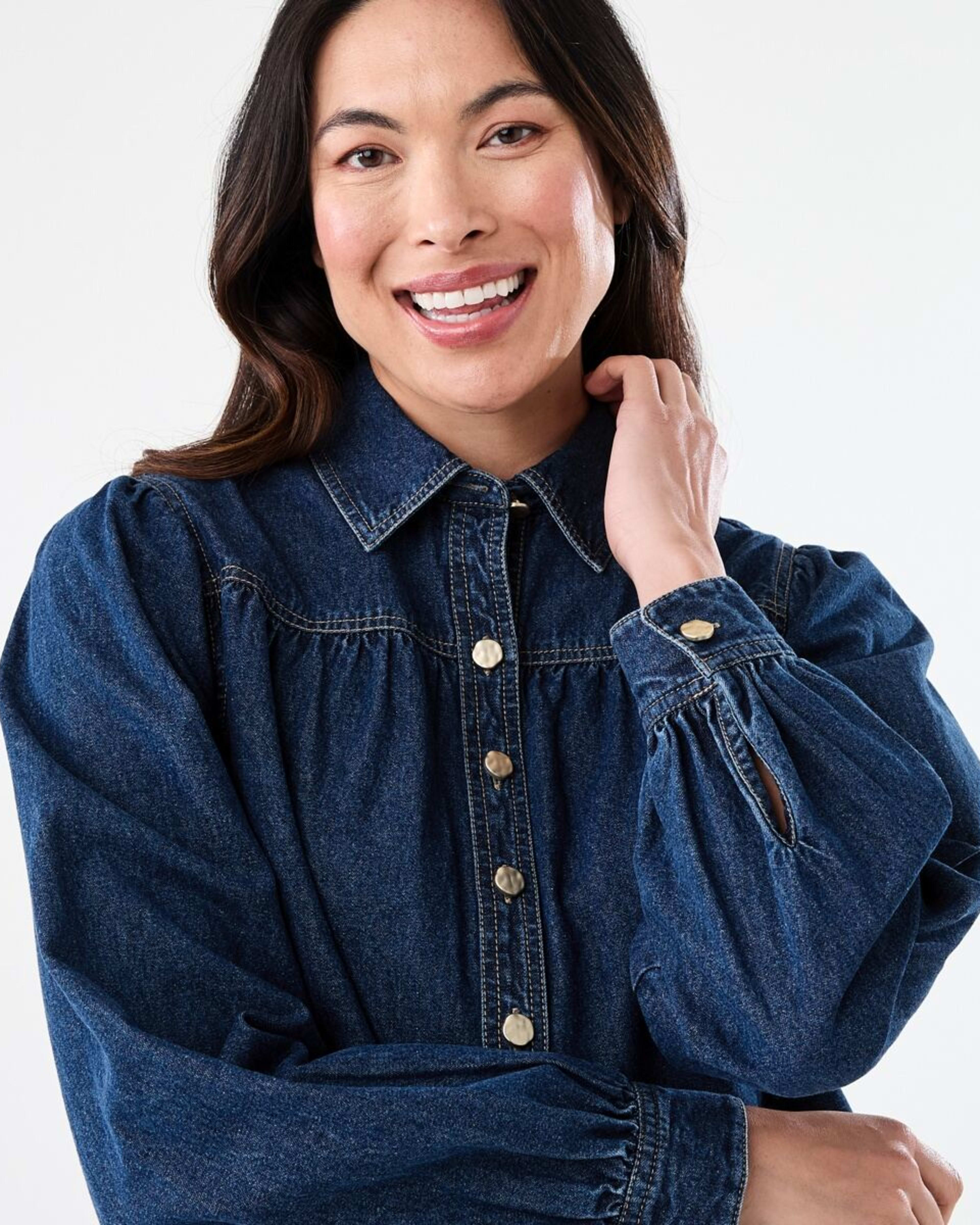 4 Long Balloon Sleeve Top Dark Wash, 4 of 7