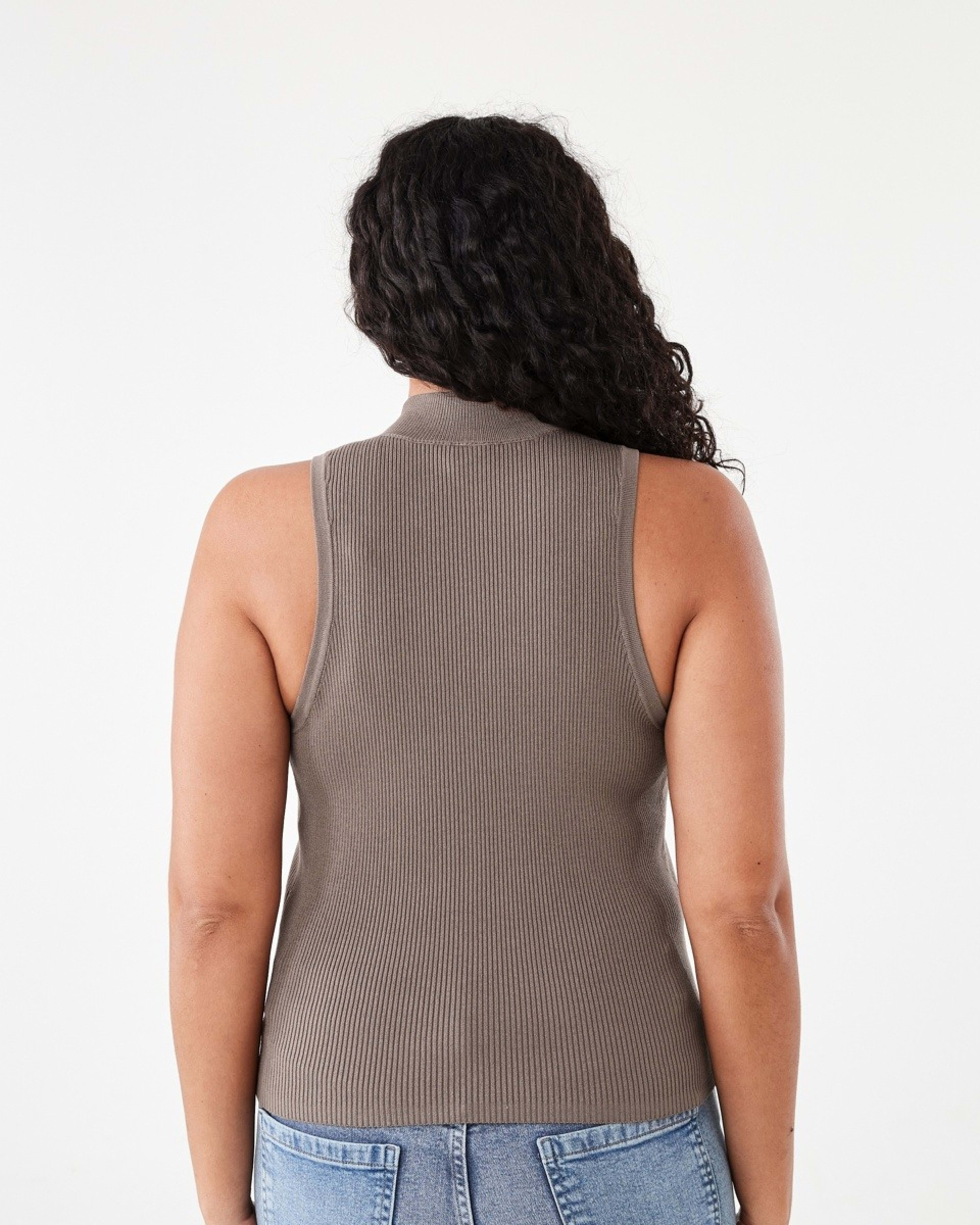 3 Sleeveless Mock Neck Rib Tank Taupe Brn, 3 of 5