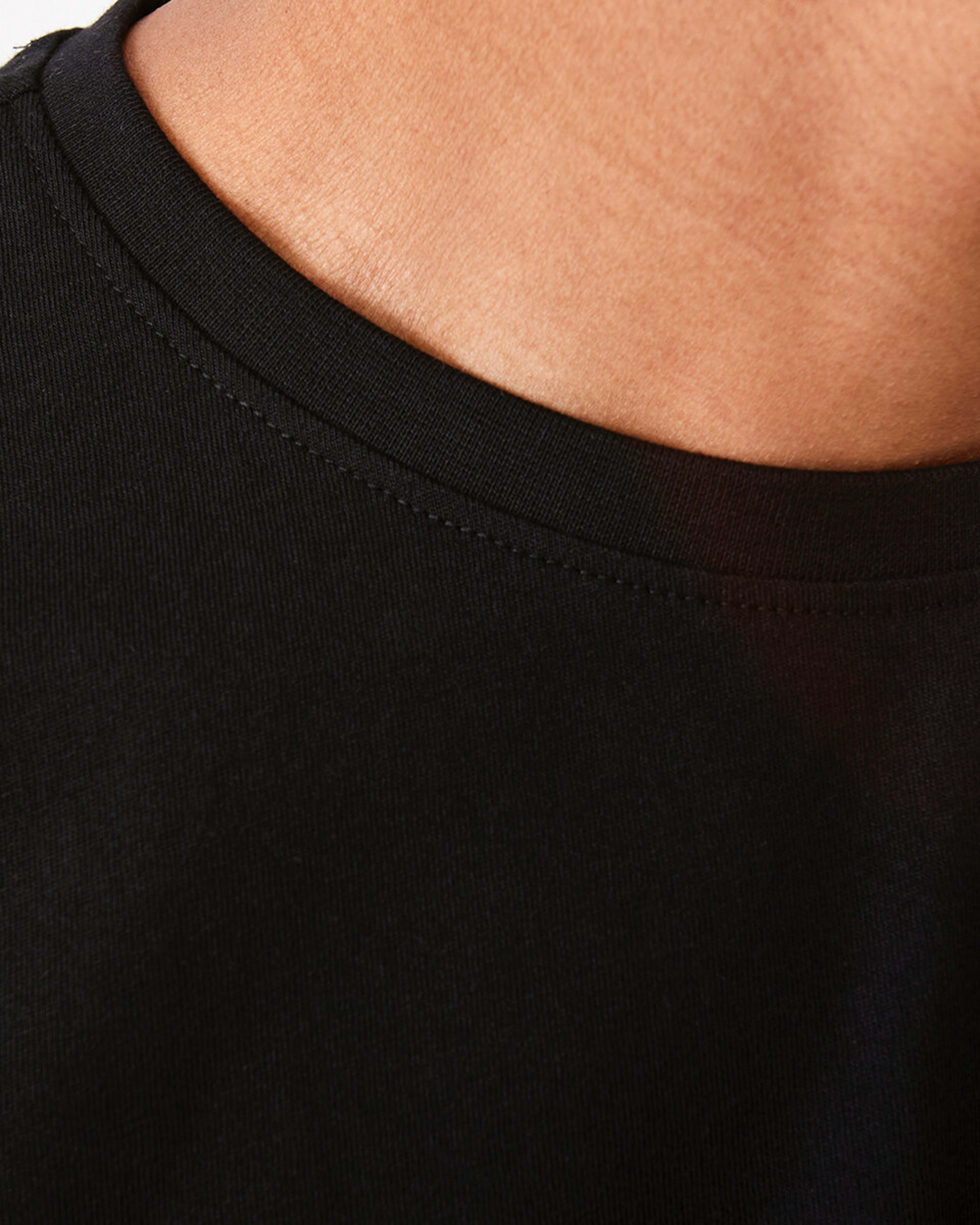 5 Australian Grown Cotton Longline T-shirt Black, 5 of 6