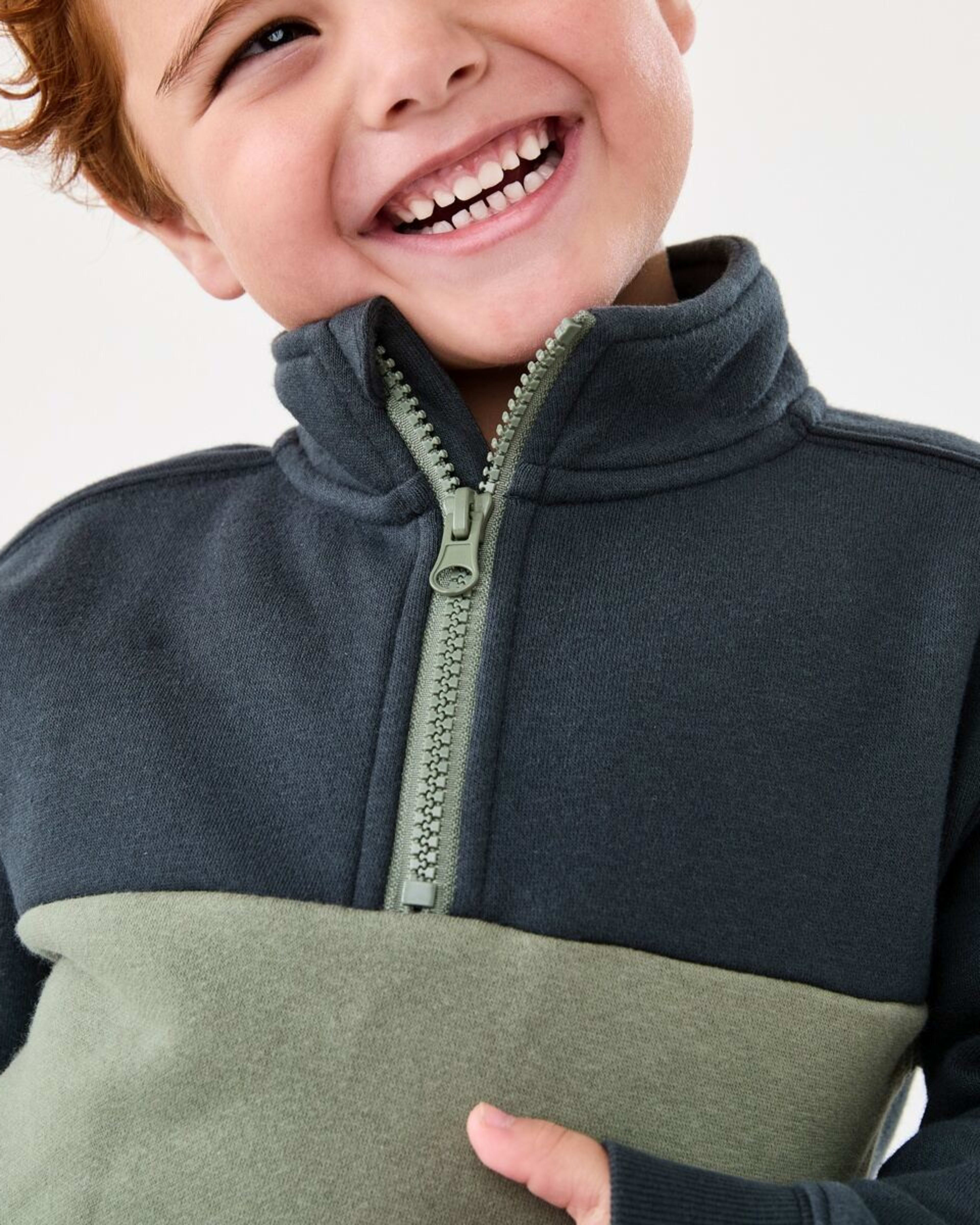 4 Quarter Zip Sweatshirt Wood Grey, 4 of 10