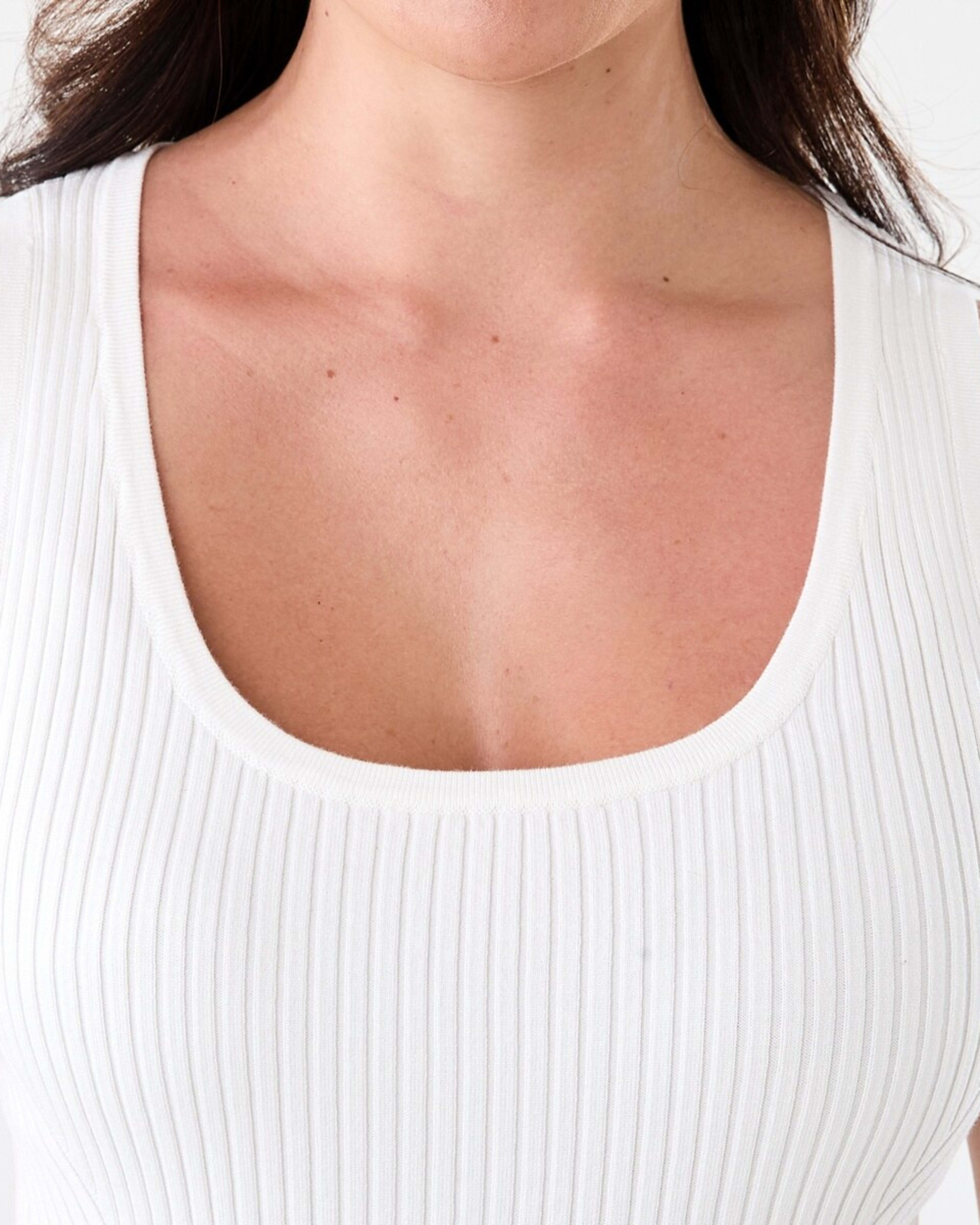 5 Sleeveless Panelled Scoop Neck Tank Ecru, 5 of 5