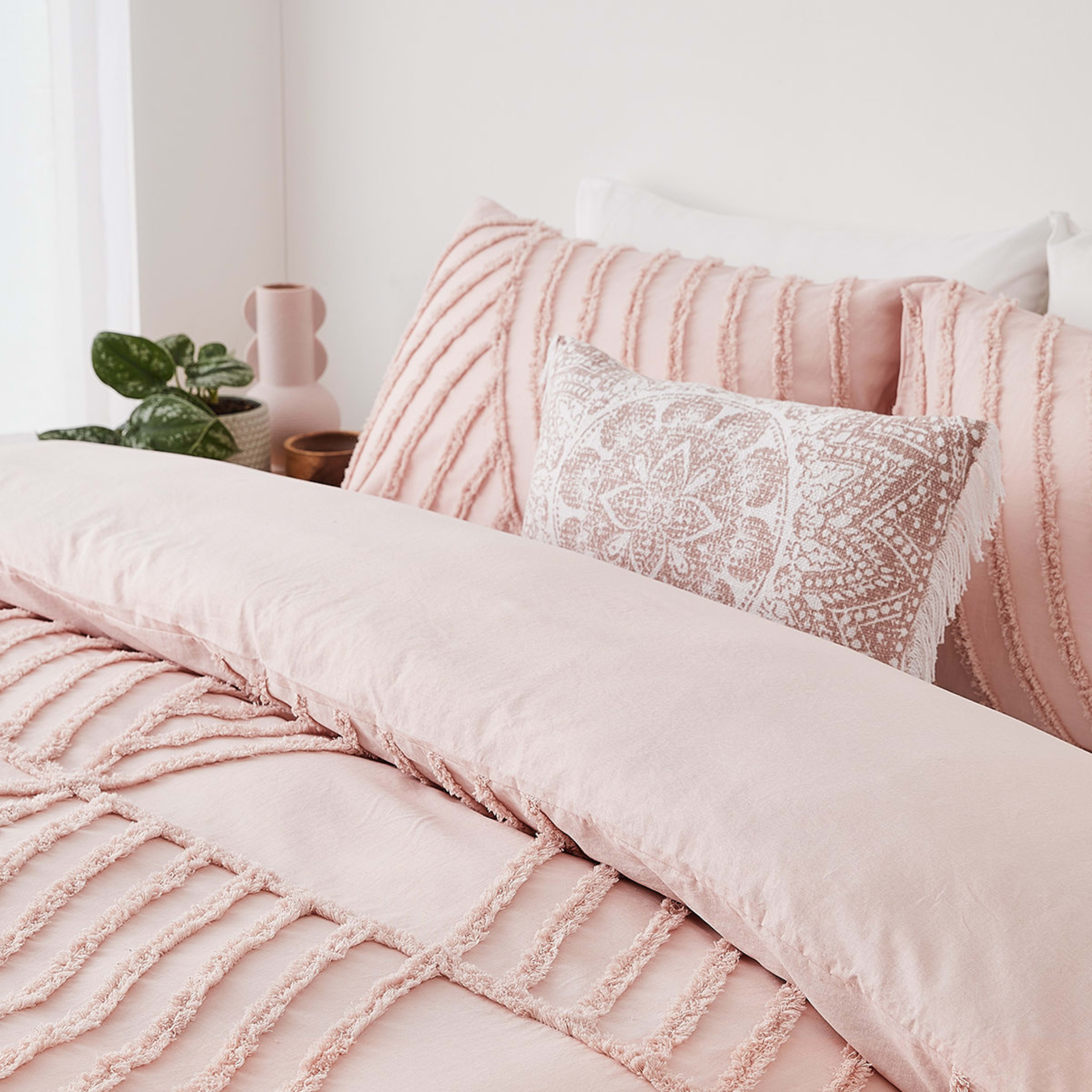 Tarni Cotton Quilt Cover Set Queen Bed, Pink Kmart