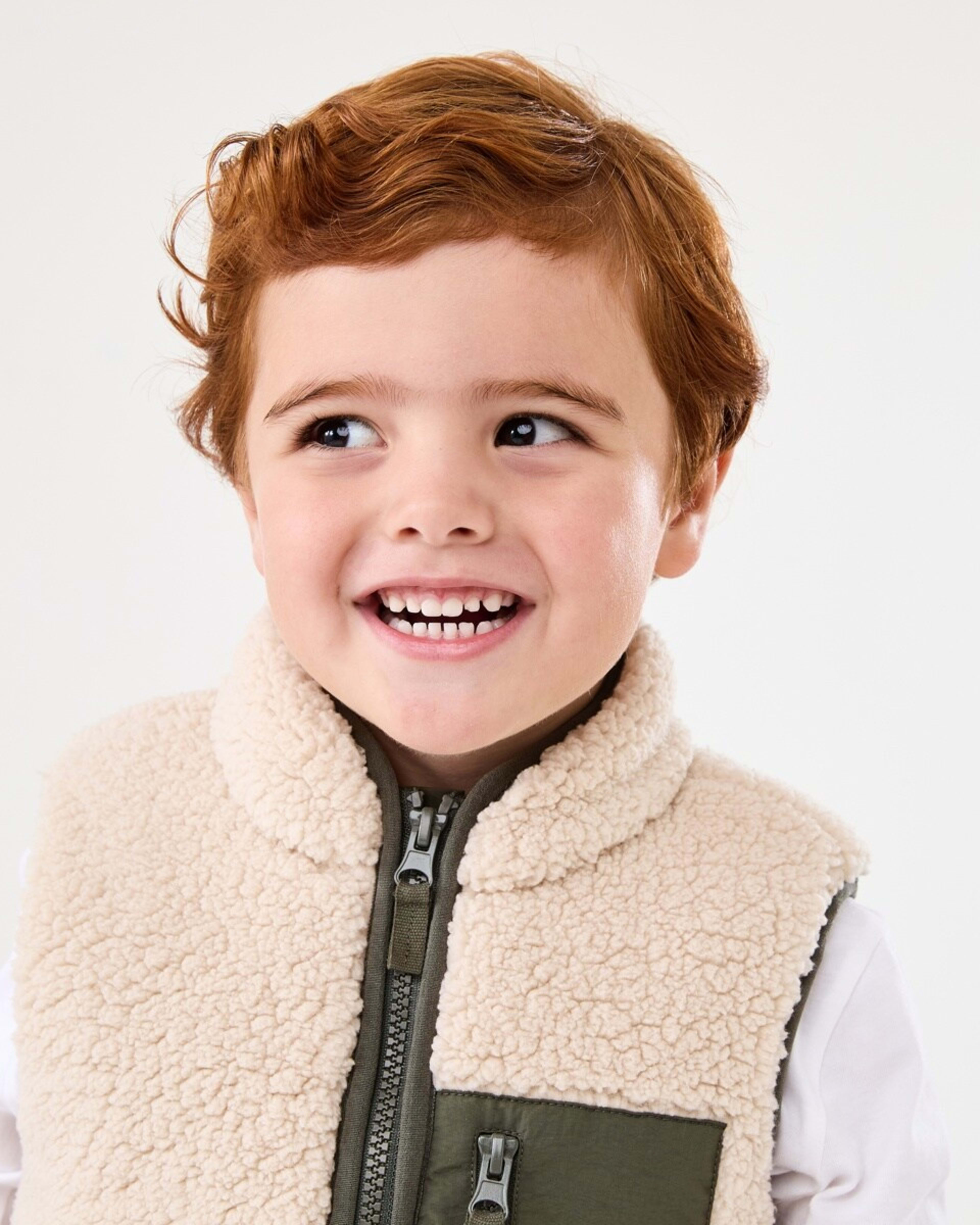 3 Sherpa Vest Ecru, 3 of 9