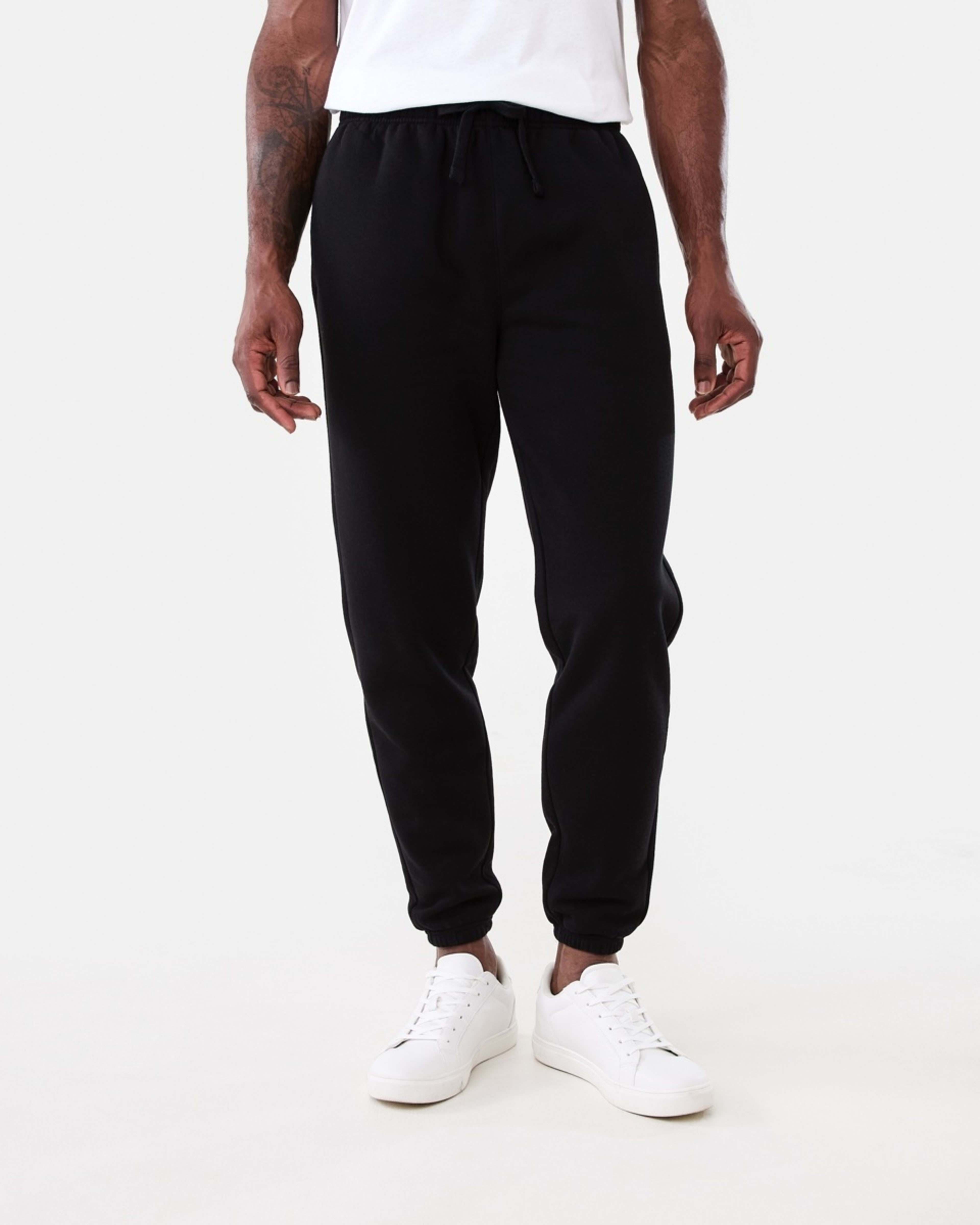 1 Basic Trackpants Black