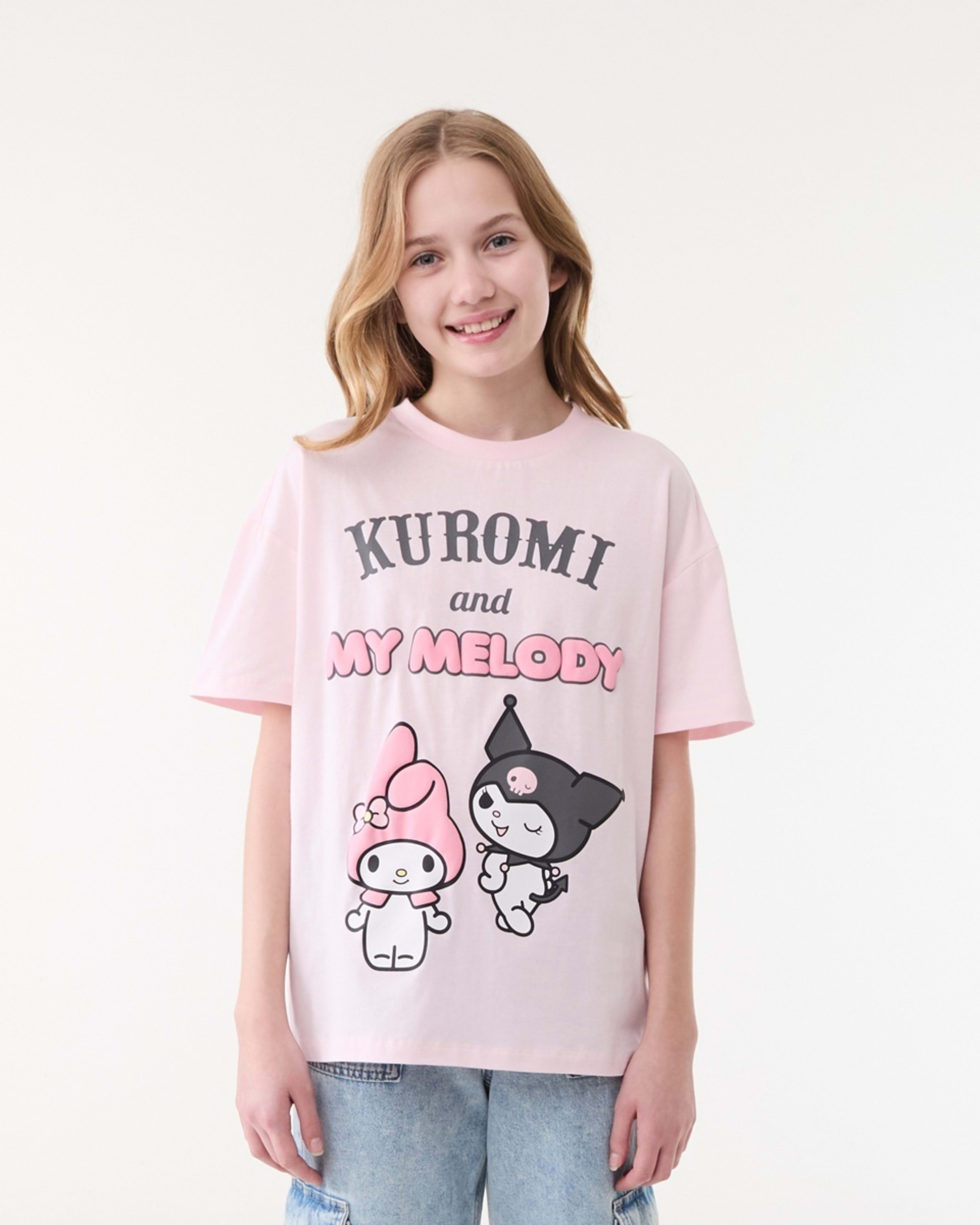 1 Kuromi and My Melody License Oversized T-shirt KUROMI AND MY MELODY