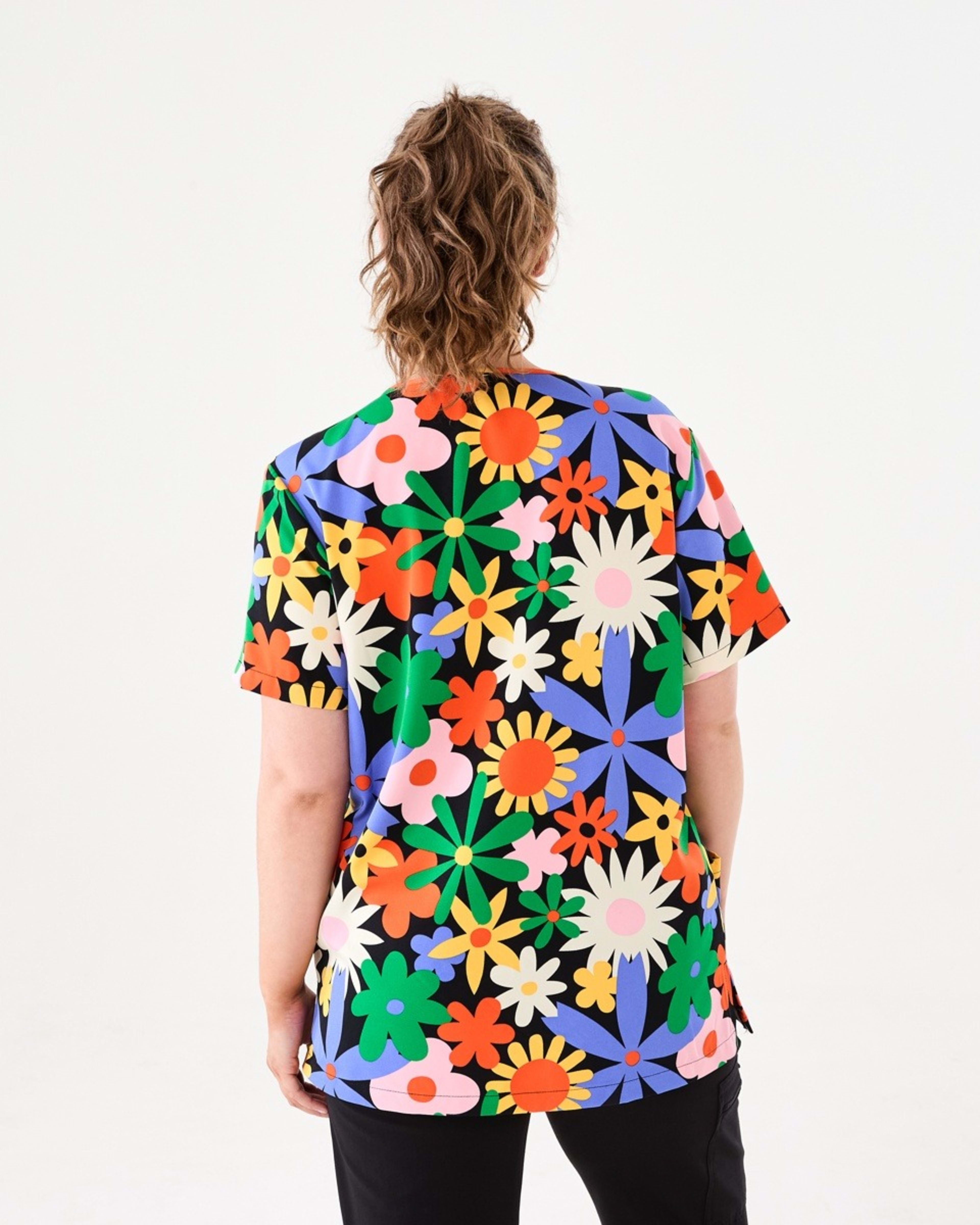 3 Work Short Sleeve Print Scrub Top Ovsz Flora, 3 of 6