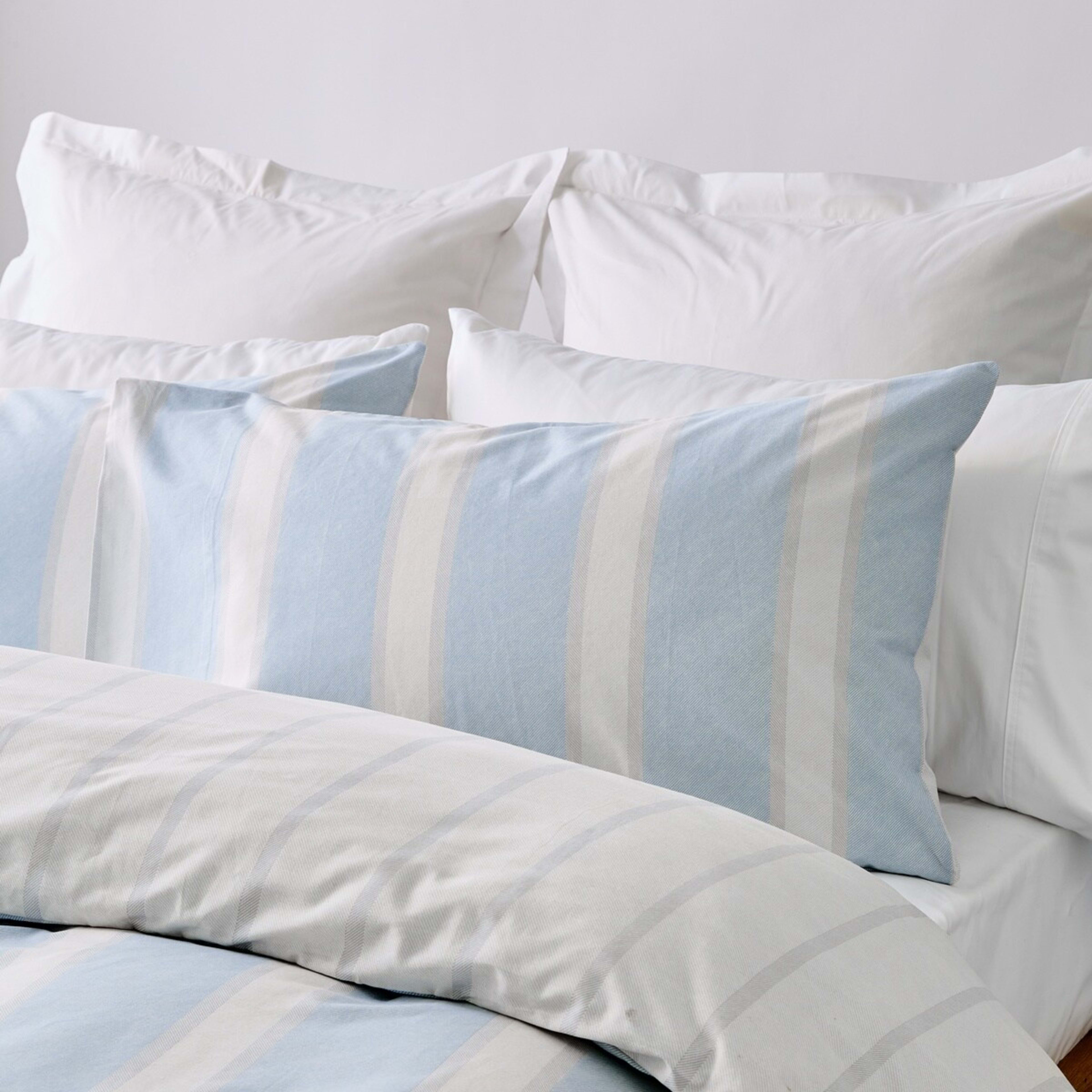 3 Cori Cotton Rich Reversible Quilt Cover Set - Double Bed, Blue, 3 of 7