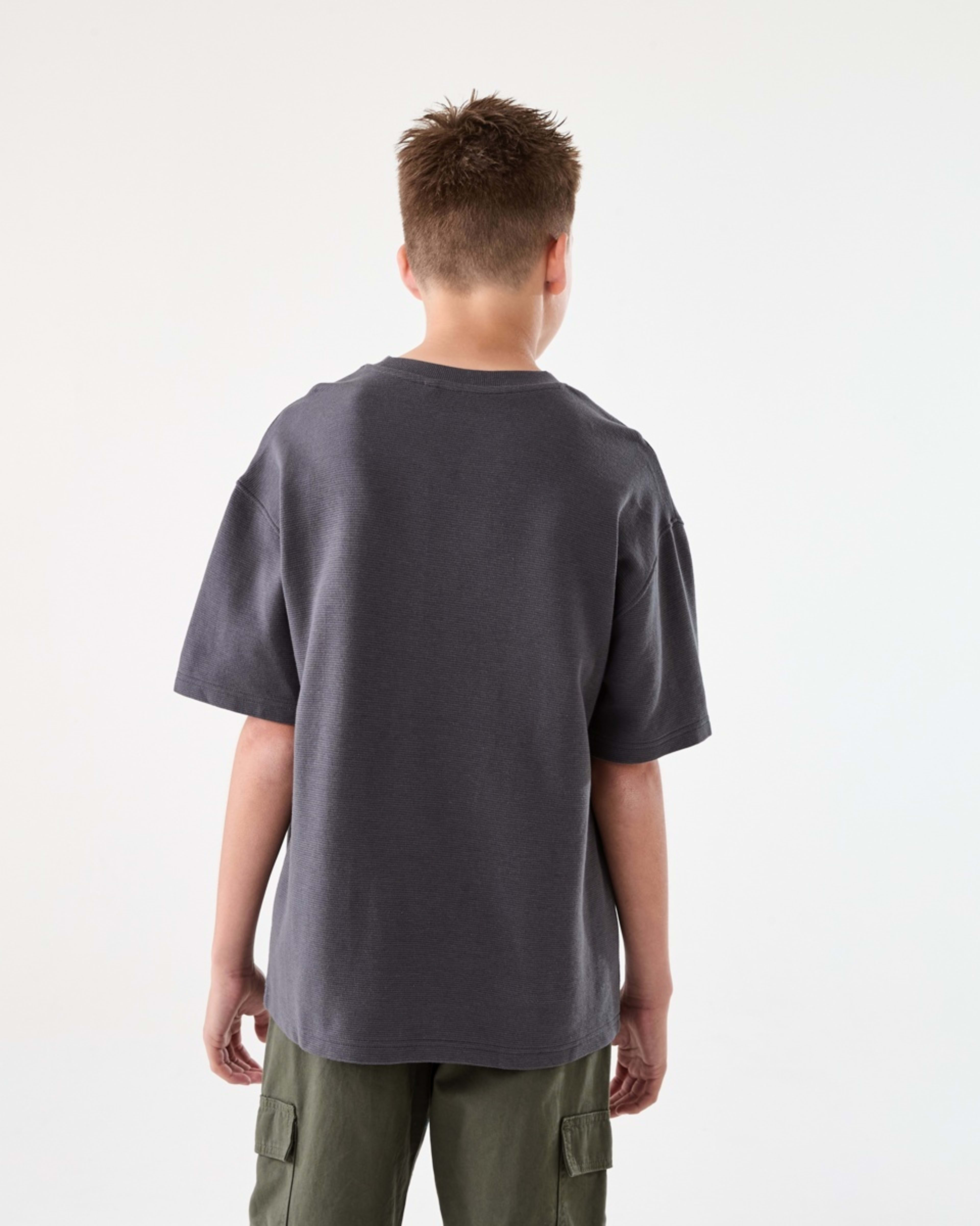 2 Short Sleeve Oversized Textured T-shirt DARK MAGNET, 2 of 8