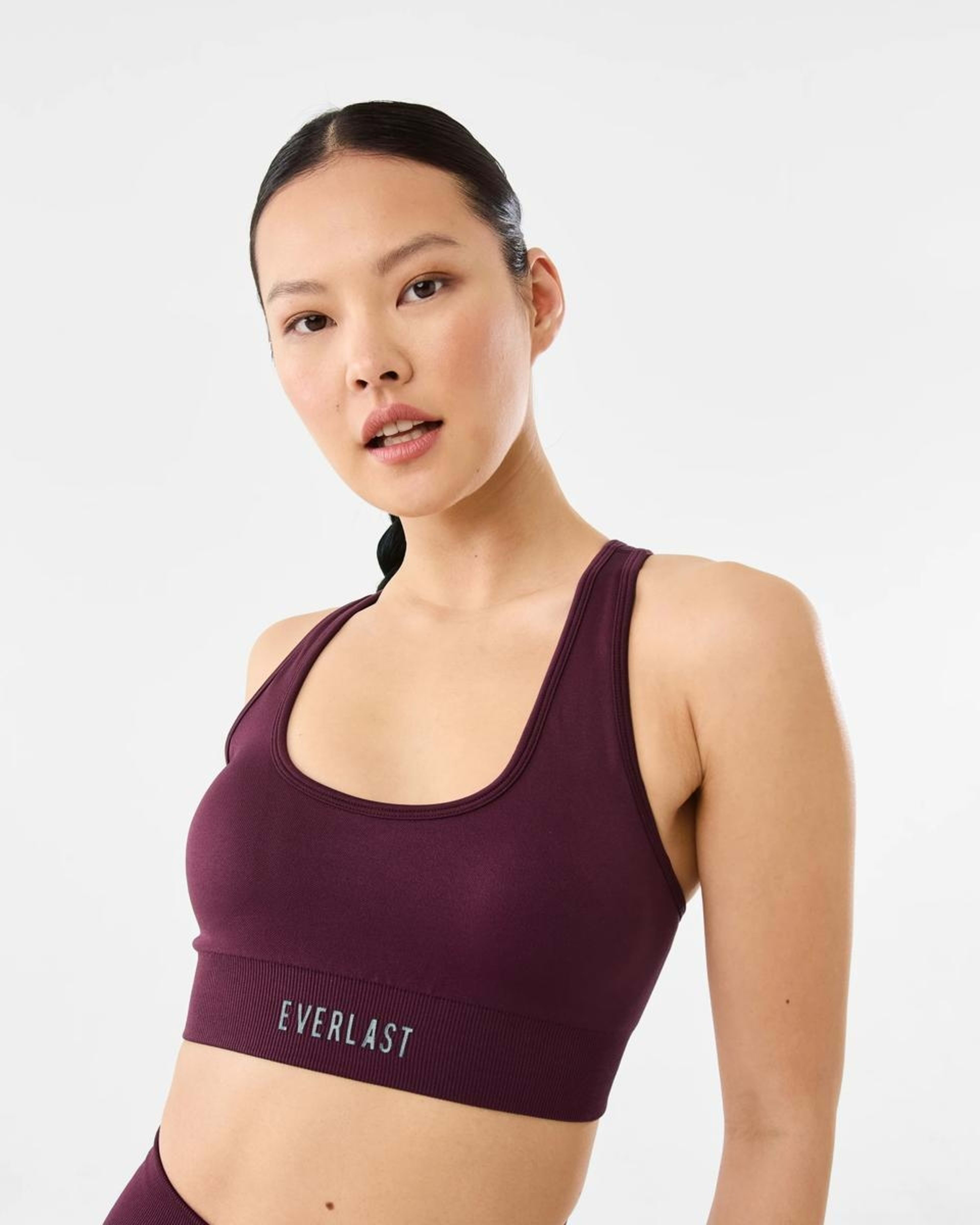 1 Everlast Womens Scoop Neck Seamfree Crop Top EVERLAST CHERRY LAQ
