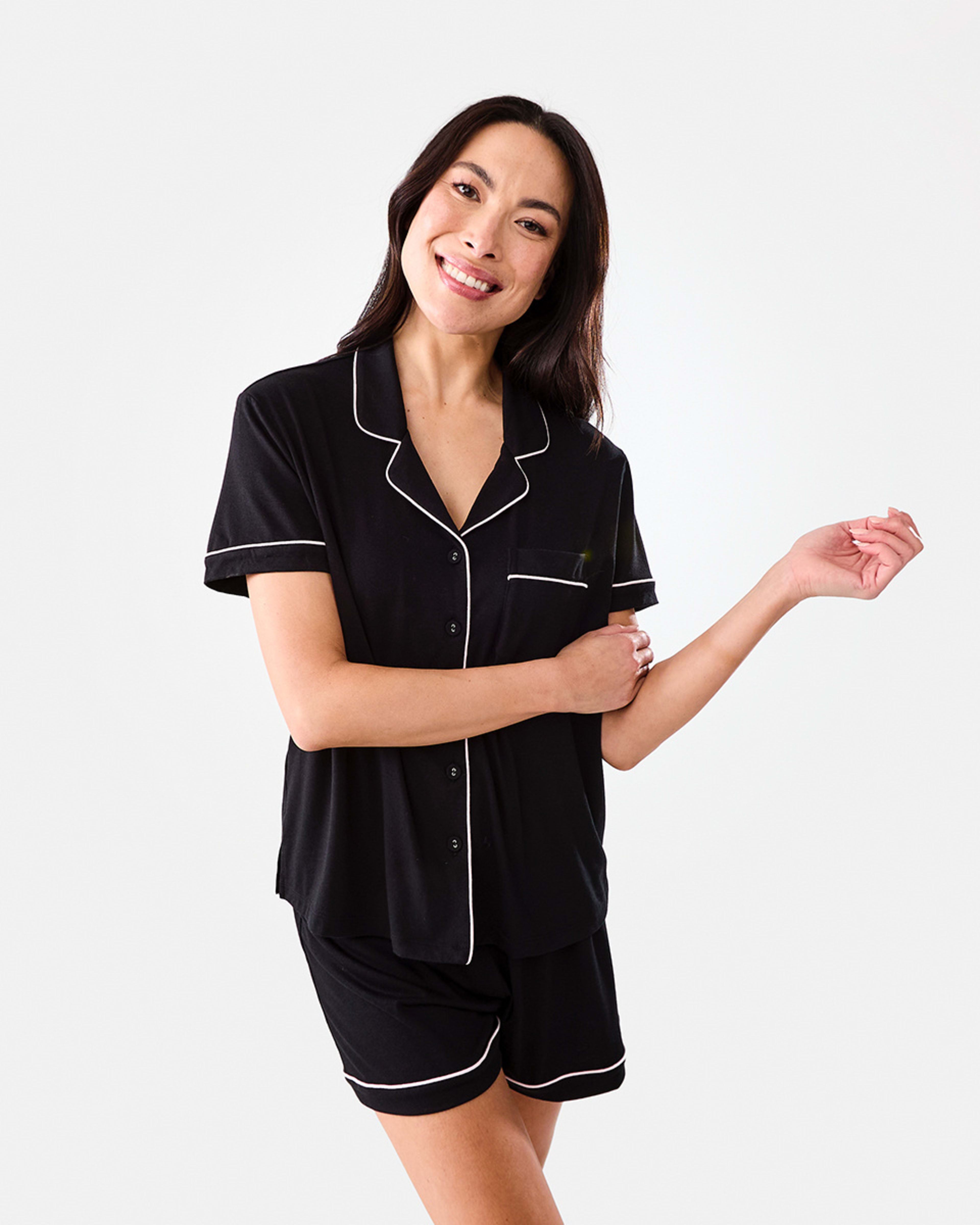 1 Short Sleeve Top and Shorts Comfort Pyjama Set Black