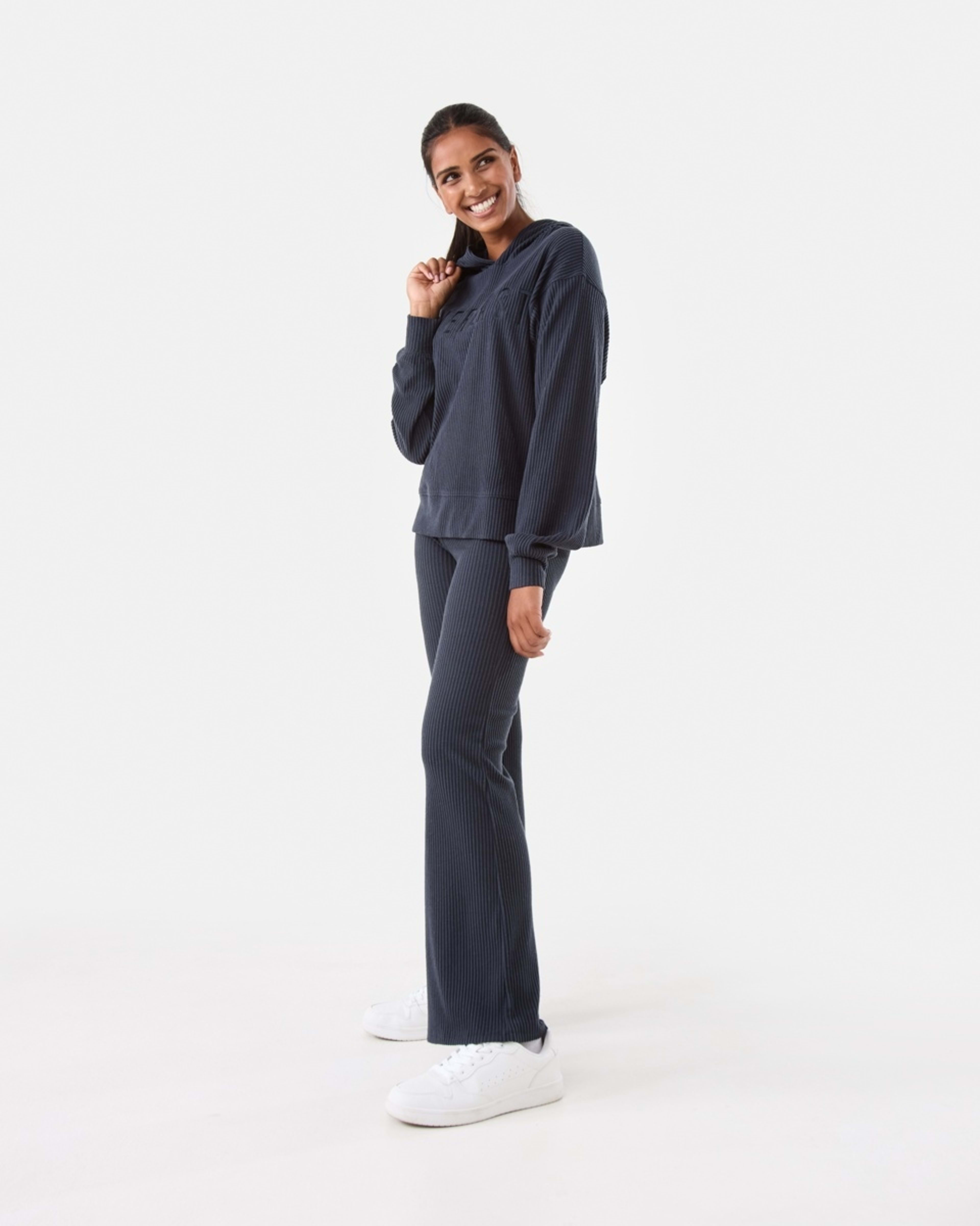3 Everlast Womens Ribbed Luxe Flare Trackpants Wshed Navy, 3 of 5