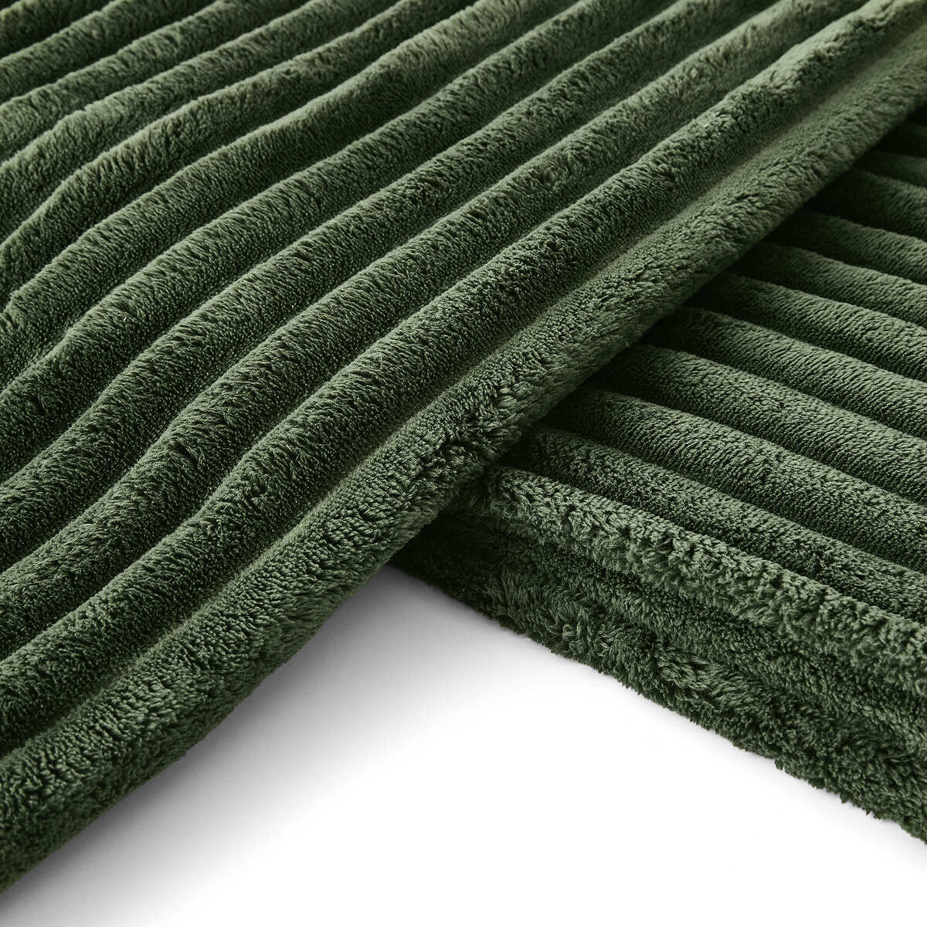 5 Plush Ribbed Blanket - Double/Queen Bed, Forest, 5 of 6