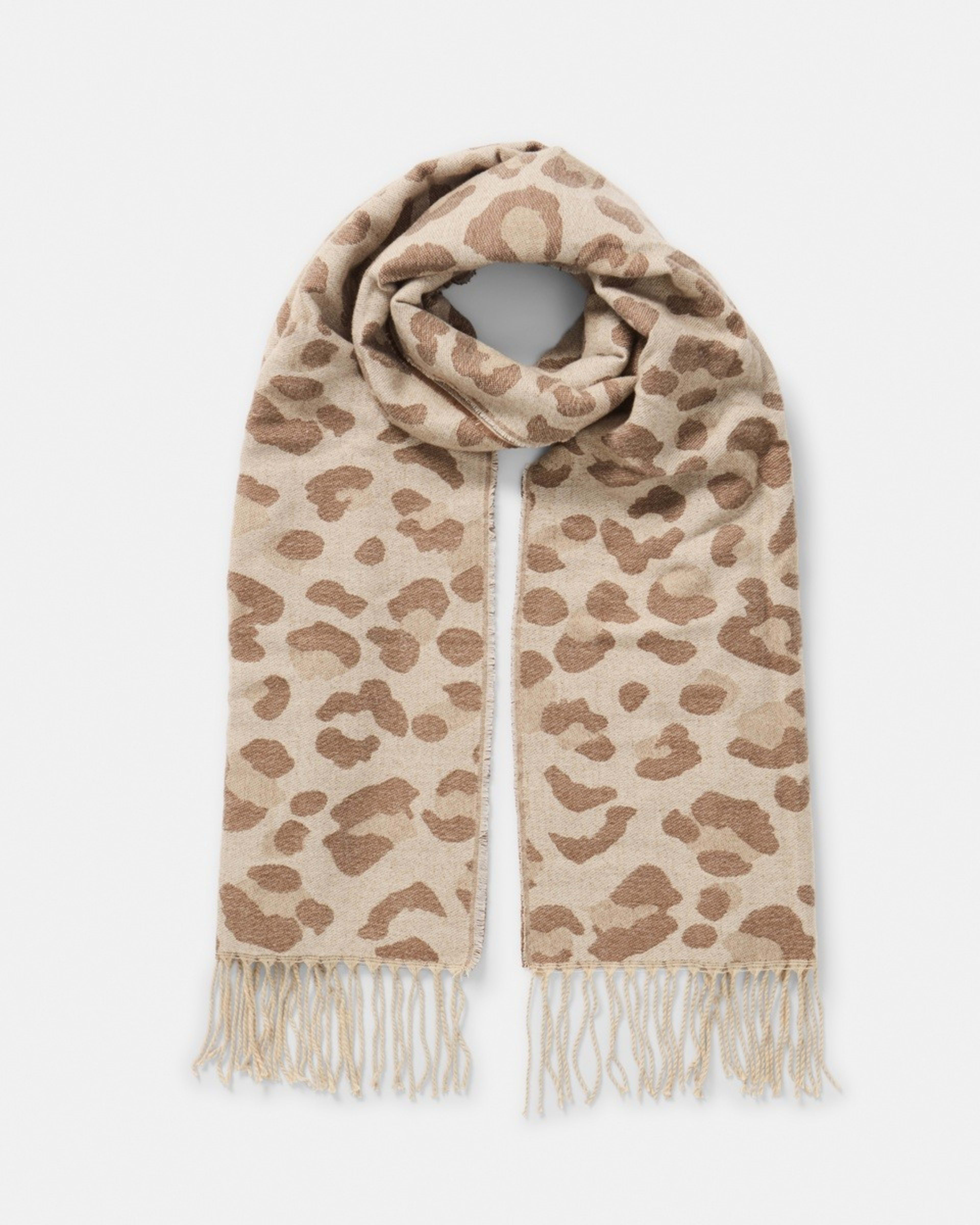1 Lightweight Scarf Leopard