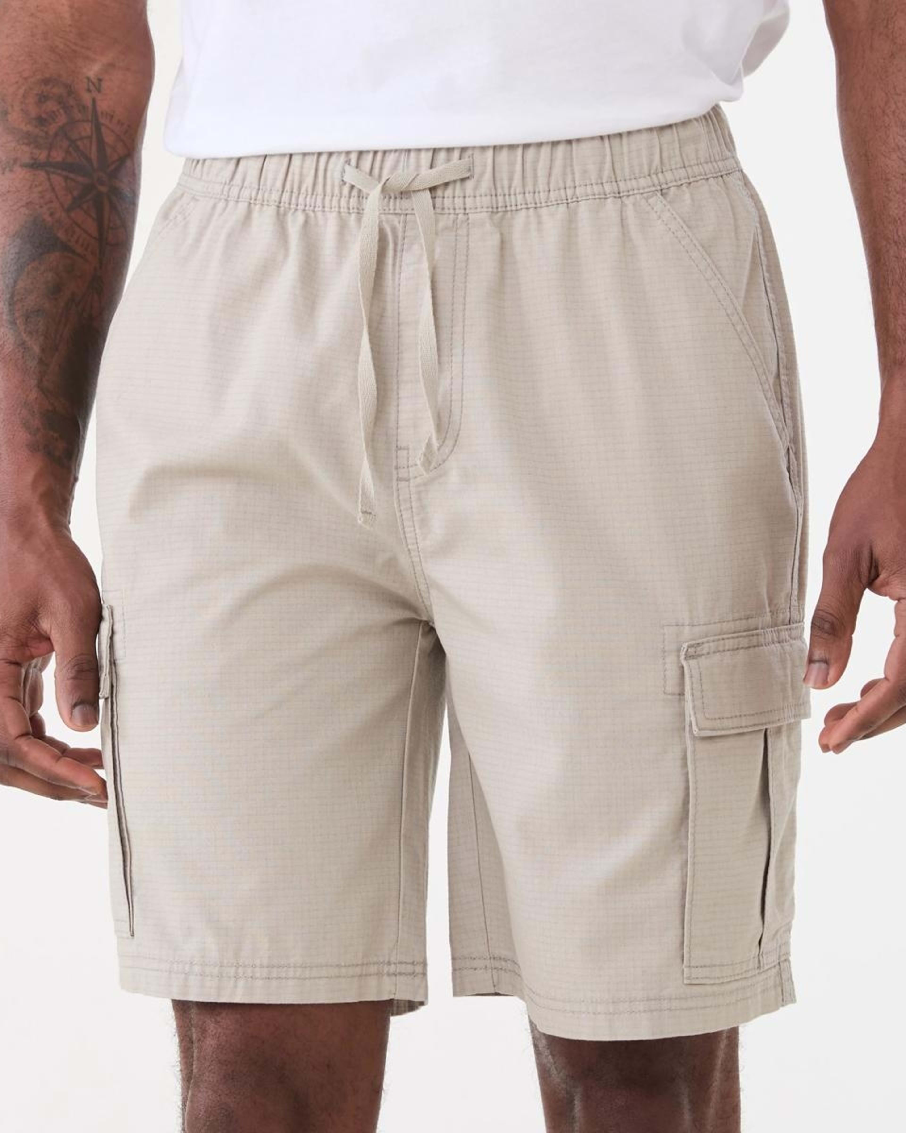1 Textured Cargo Shorts SPACE DUST
