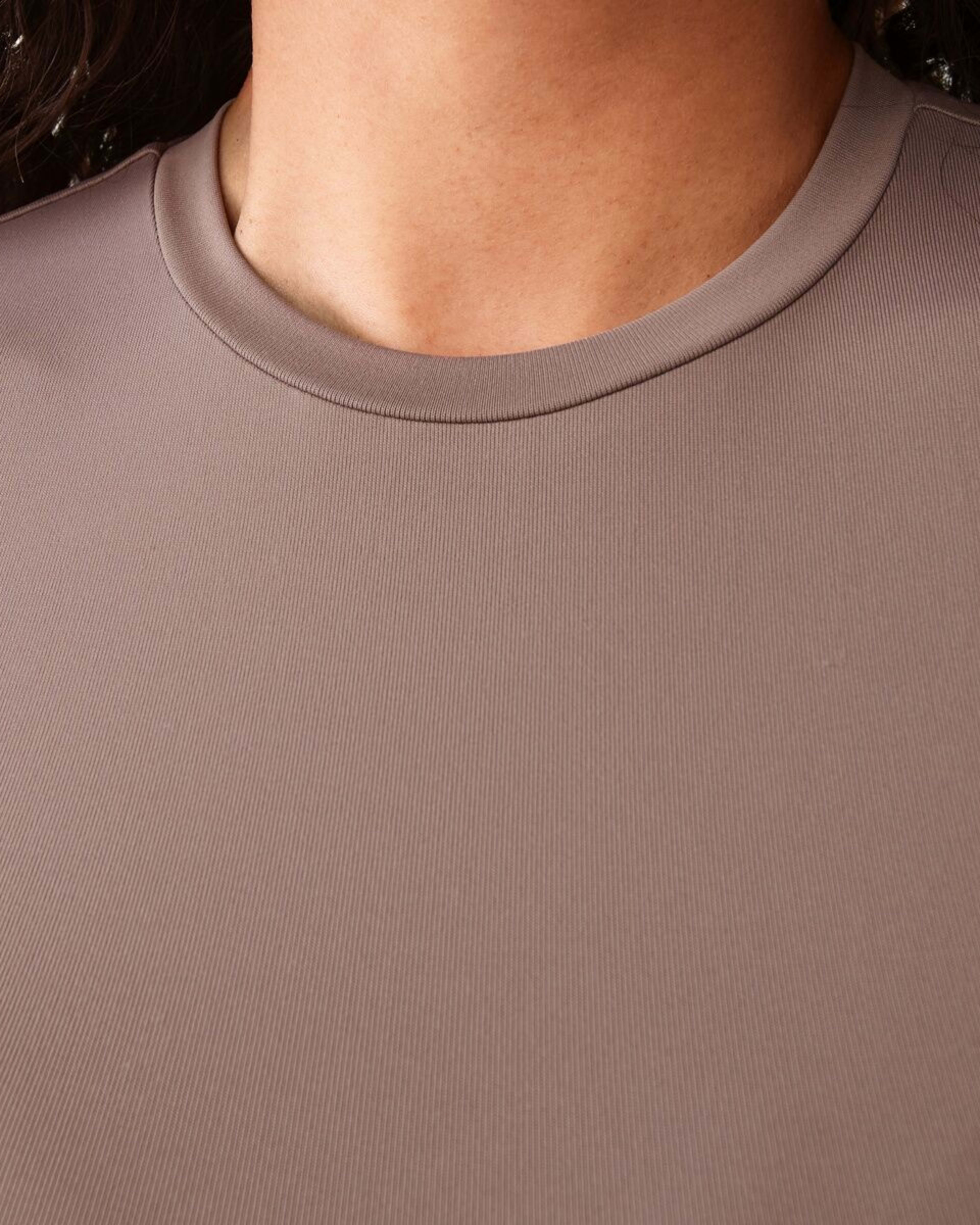 7 Short Sleeve Luxe T-shirt Taupe Brn, 7 of 7
