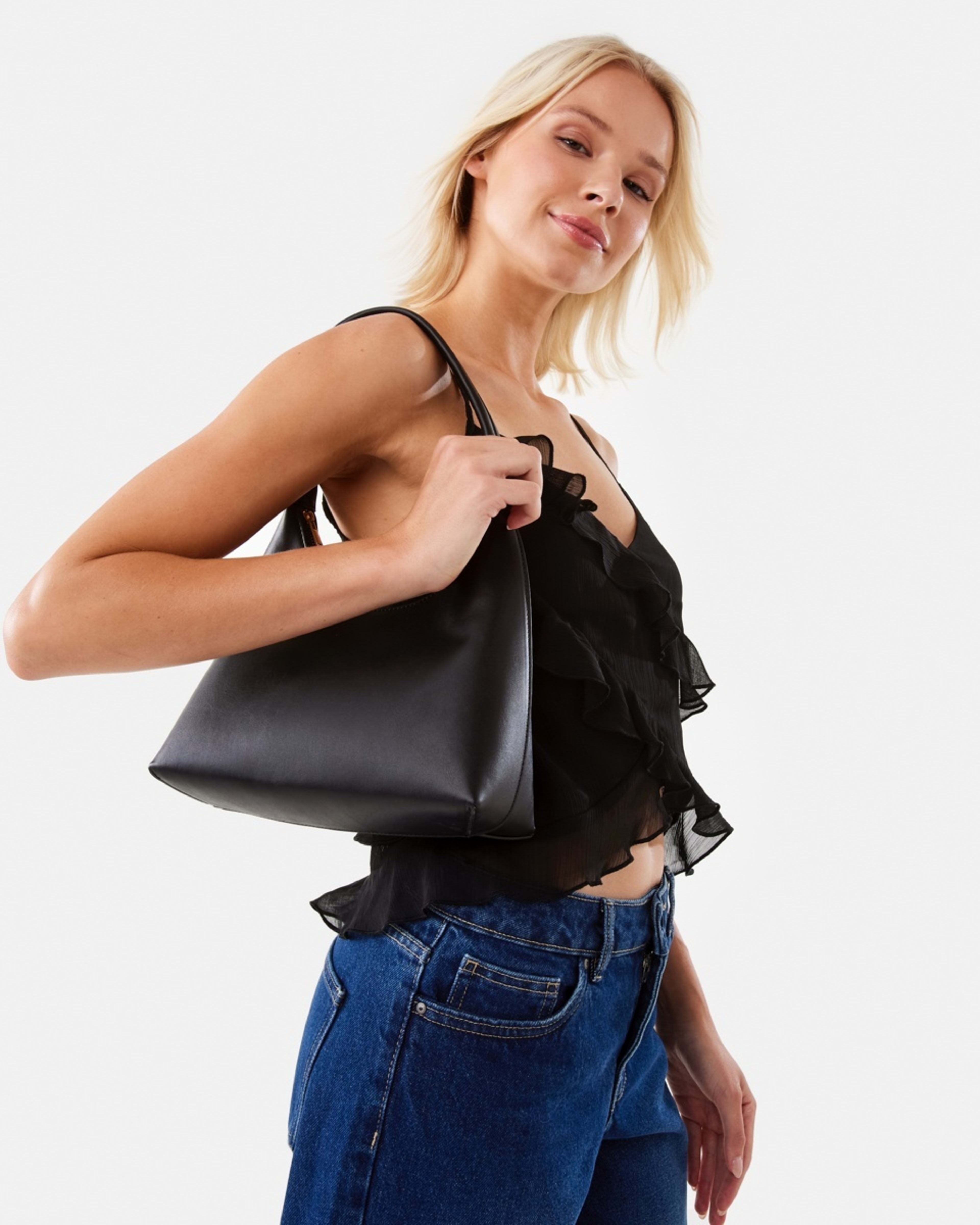 7 Shoulder Bag Black, 7 of 10