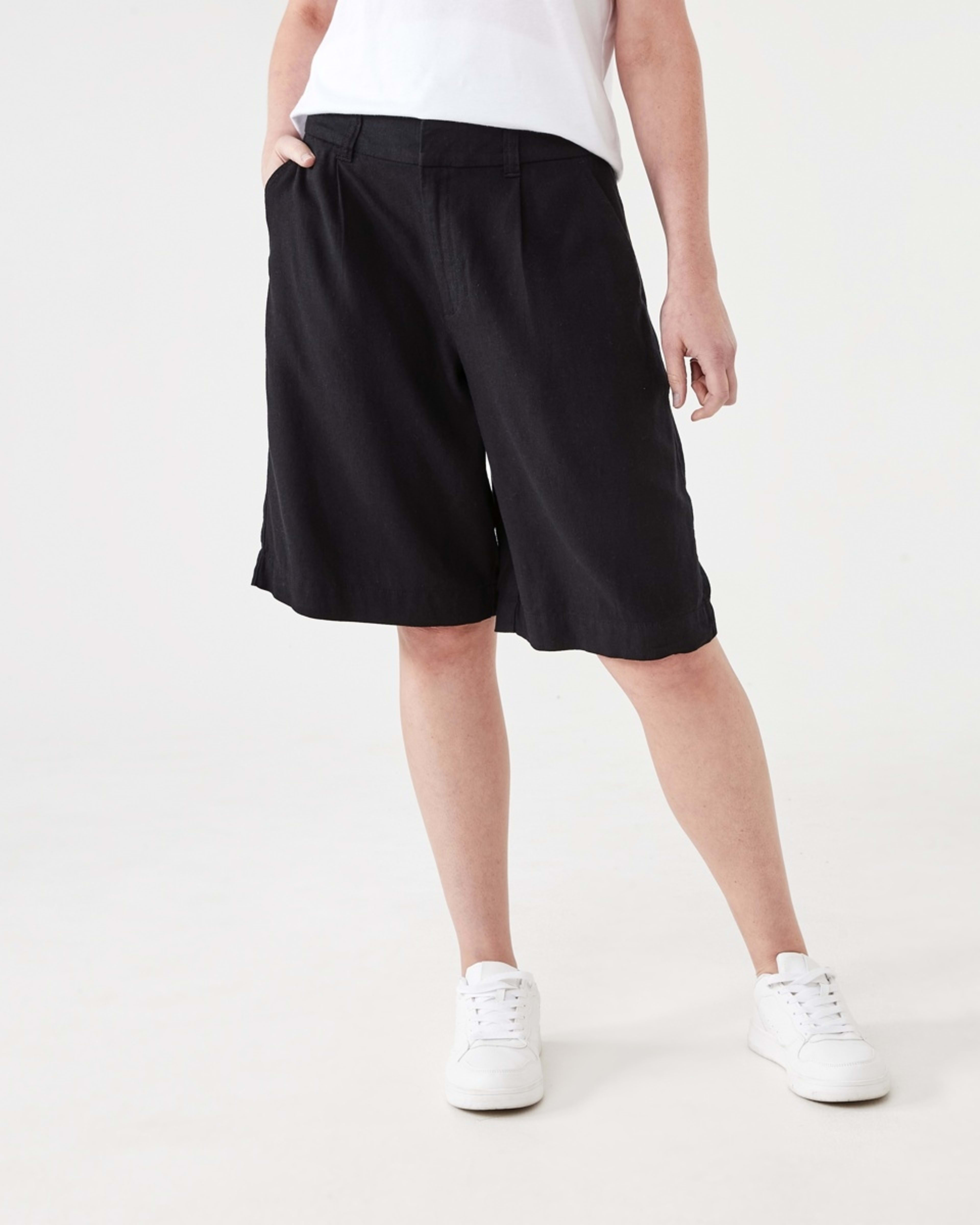 6 Bermuda Shorts BLACK, 6 of 6