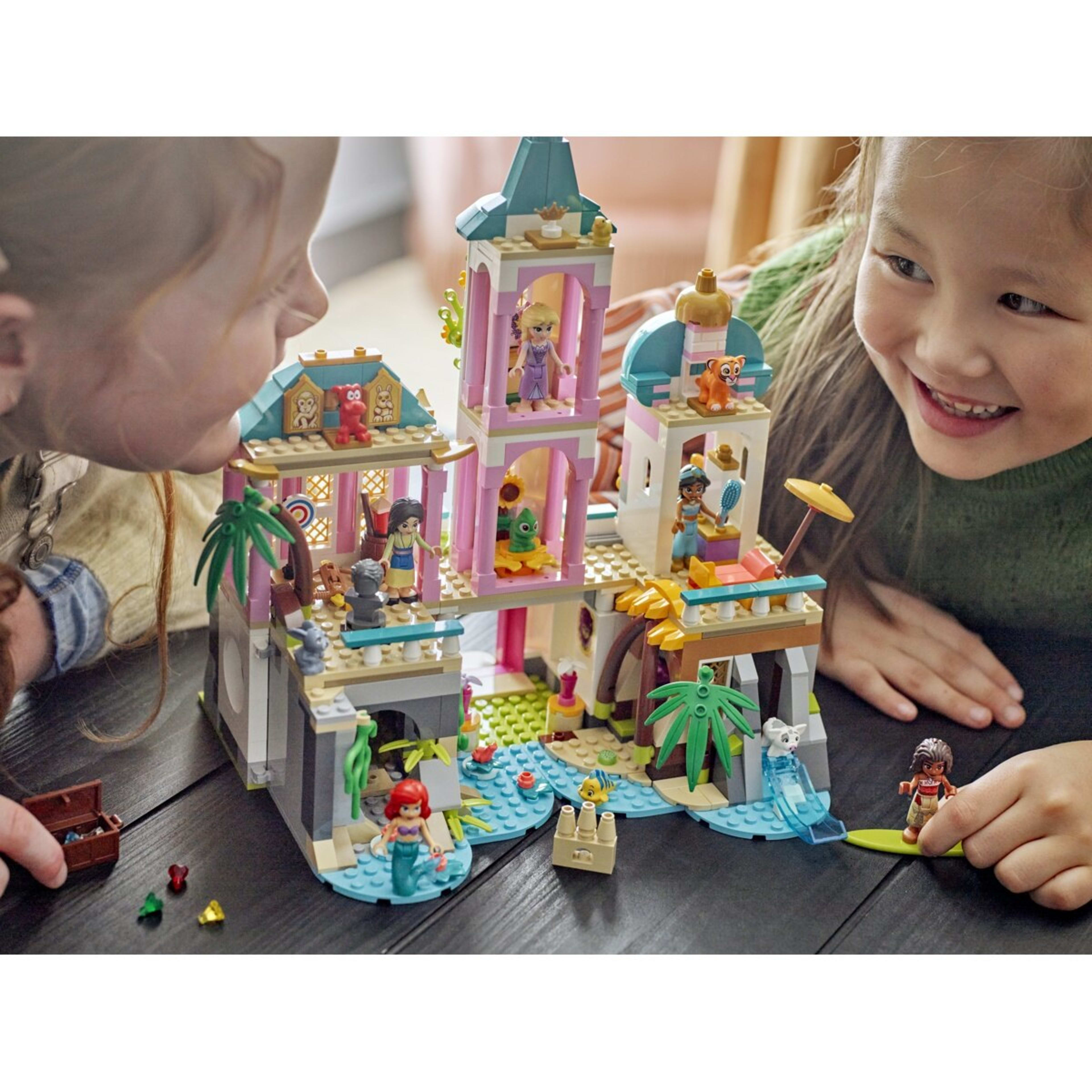 6 LEGO Disney Princess Castle & Royal Pets 43267, 6 of 9