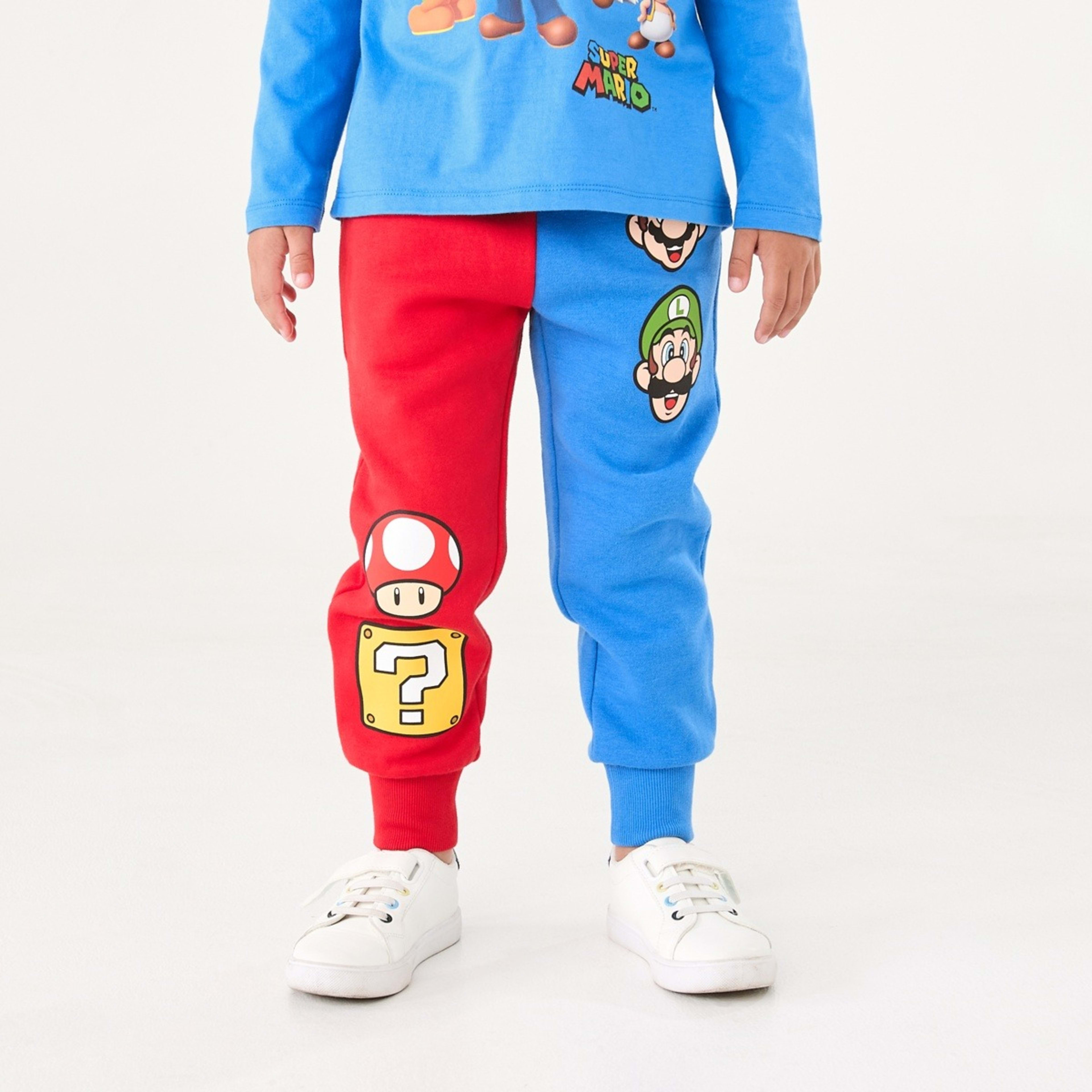 1 Super Mario License Printed Trackpants Mario And Luigi, 1 of 10