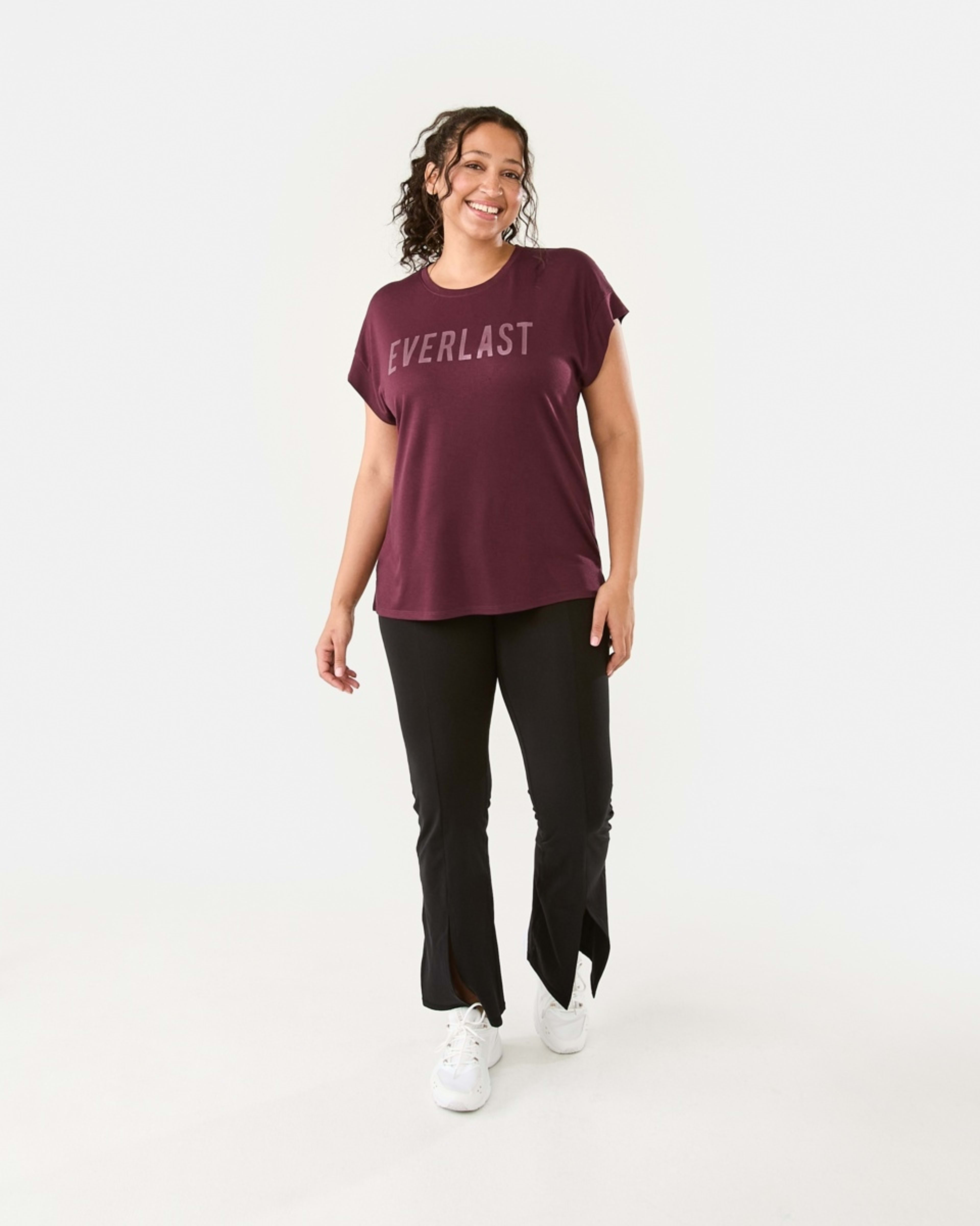 7 Everlast Womens Relaxed Long T-shirt Cherry, 7 of 7