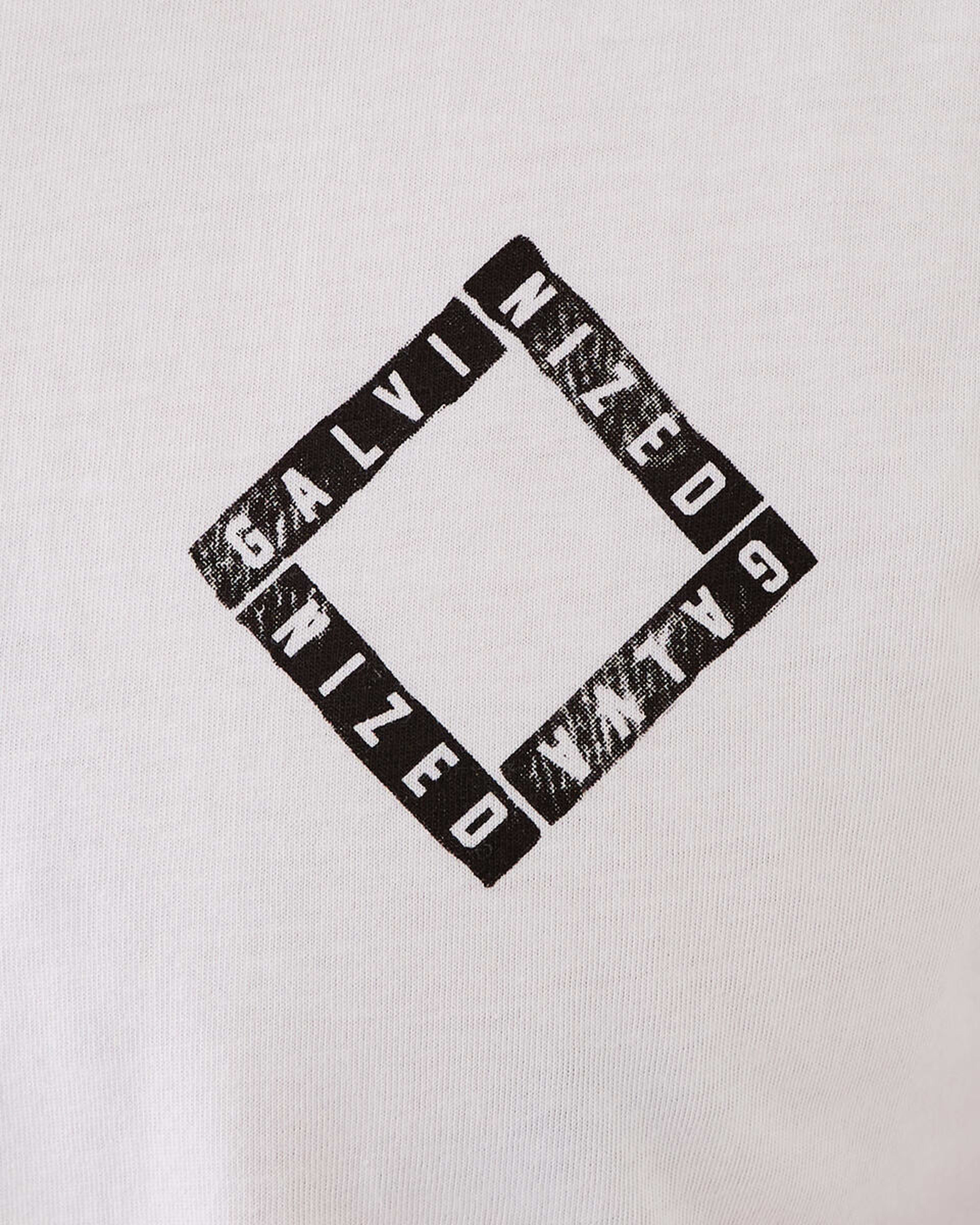 5 Curved Hem Graphic T-shirt White, 5 of 6