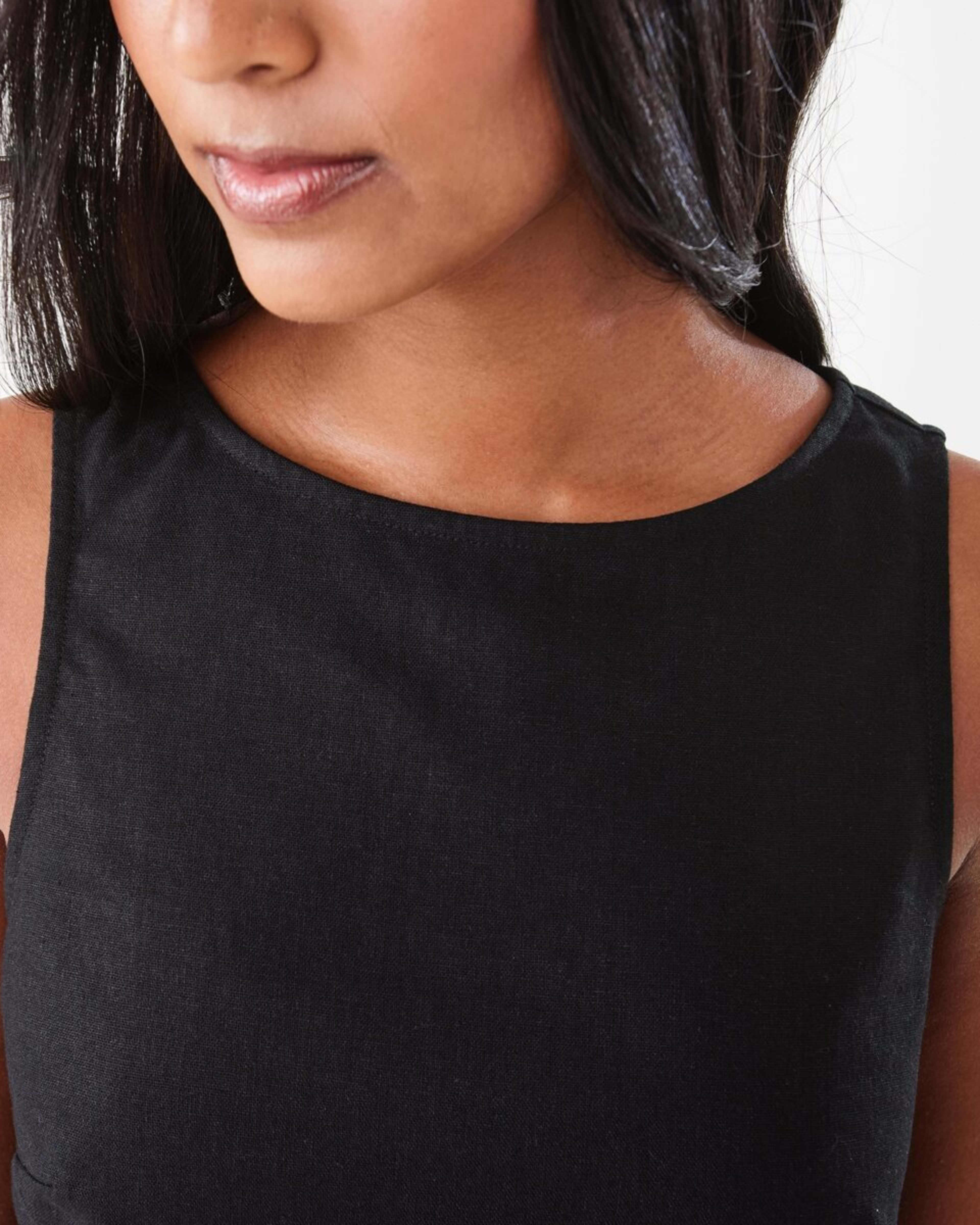8 Sleeveless Boat Neck Linen Blend Mini Dress Black, 8 of 10