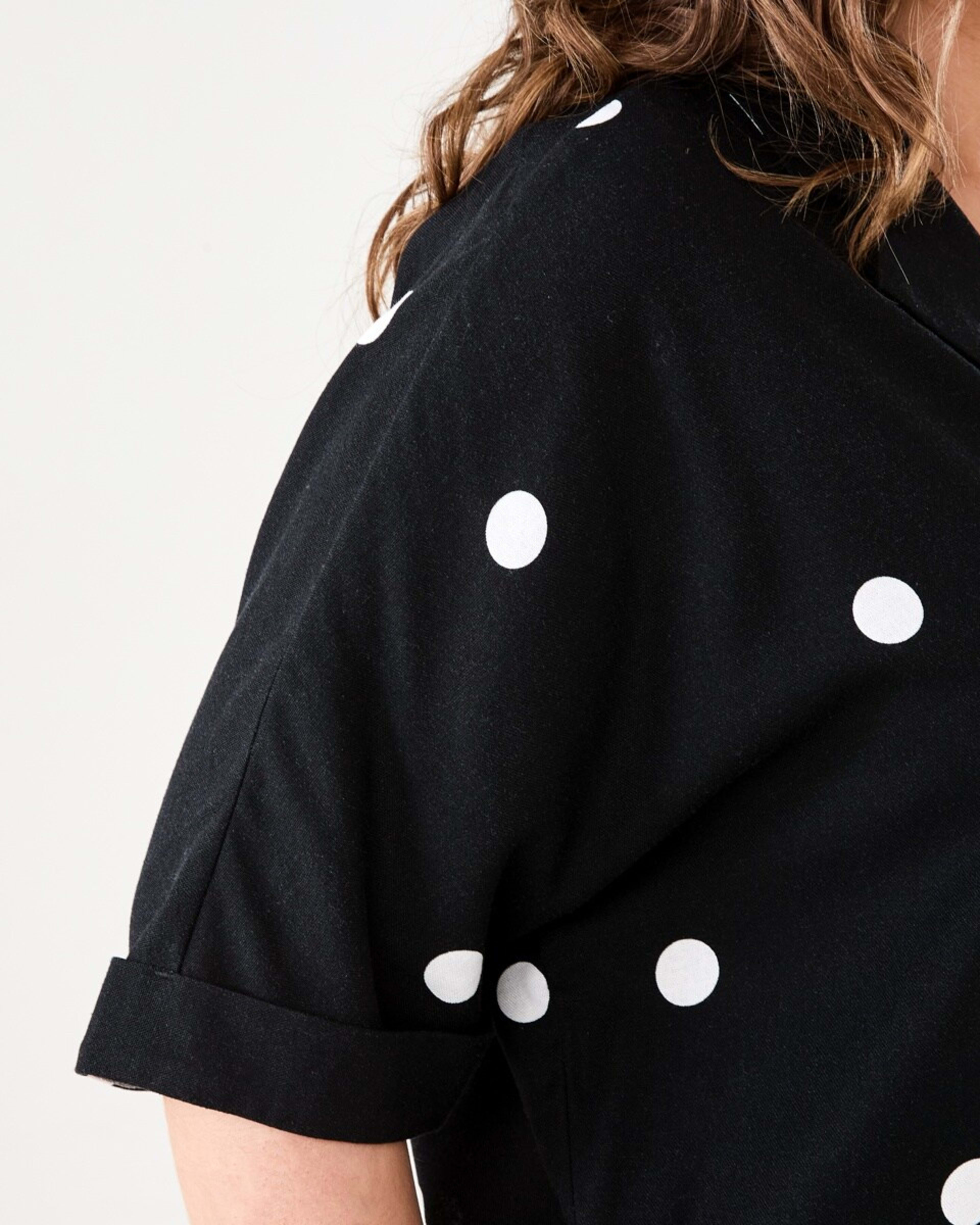 6 Short Dolman Sleeve Shirt POLKA DOT BLACK, 6 of 8