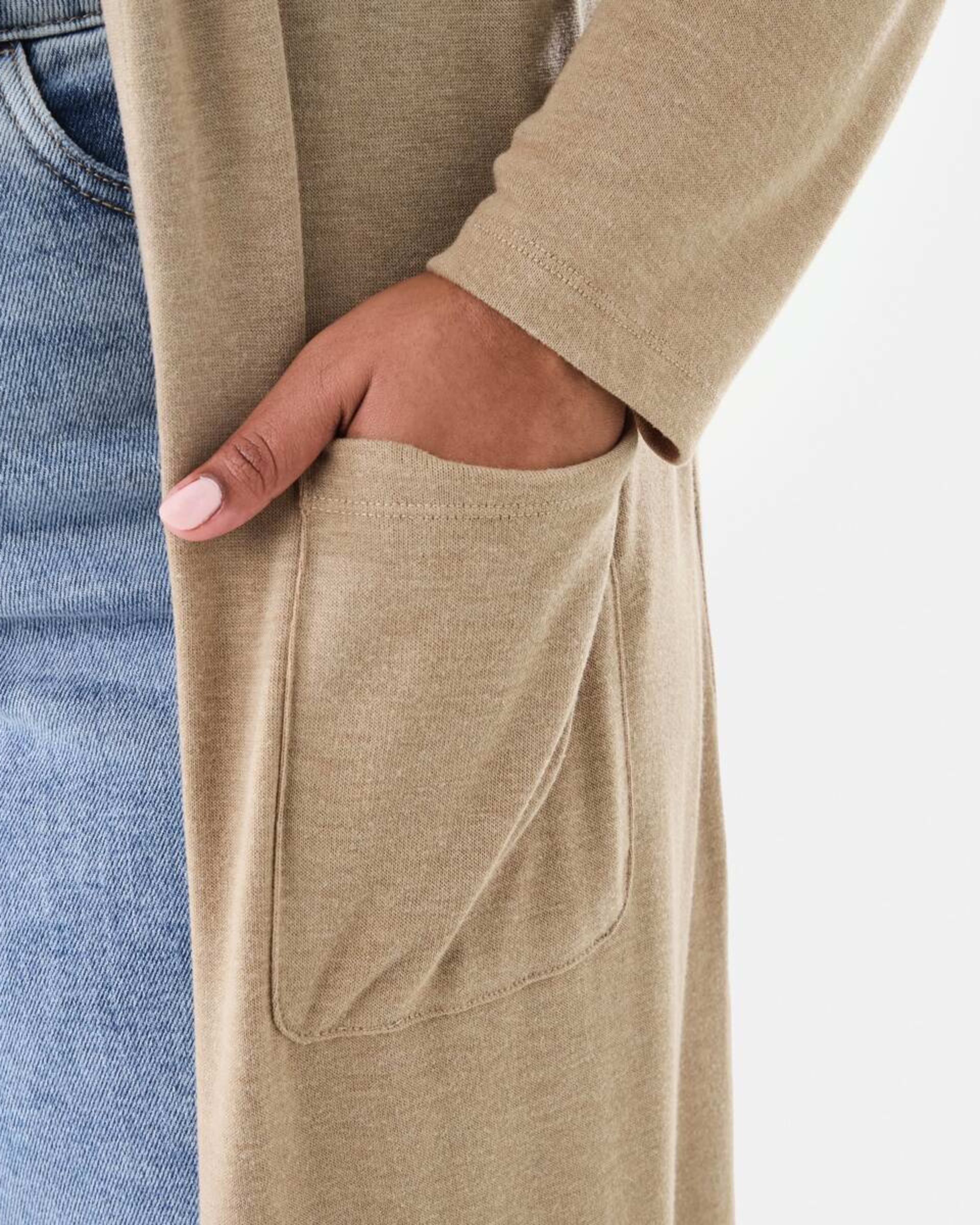 6 Curve Longline Pocket Cardigan Sandstone, 6 of 6