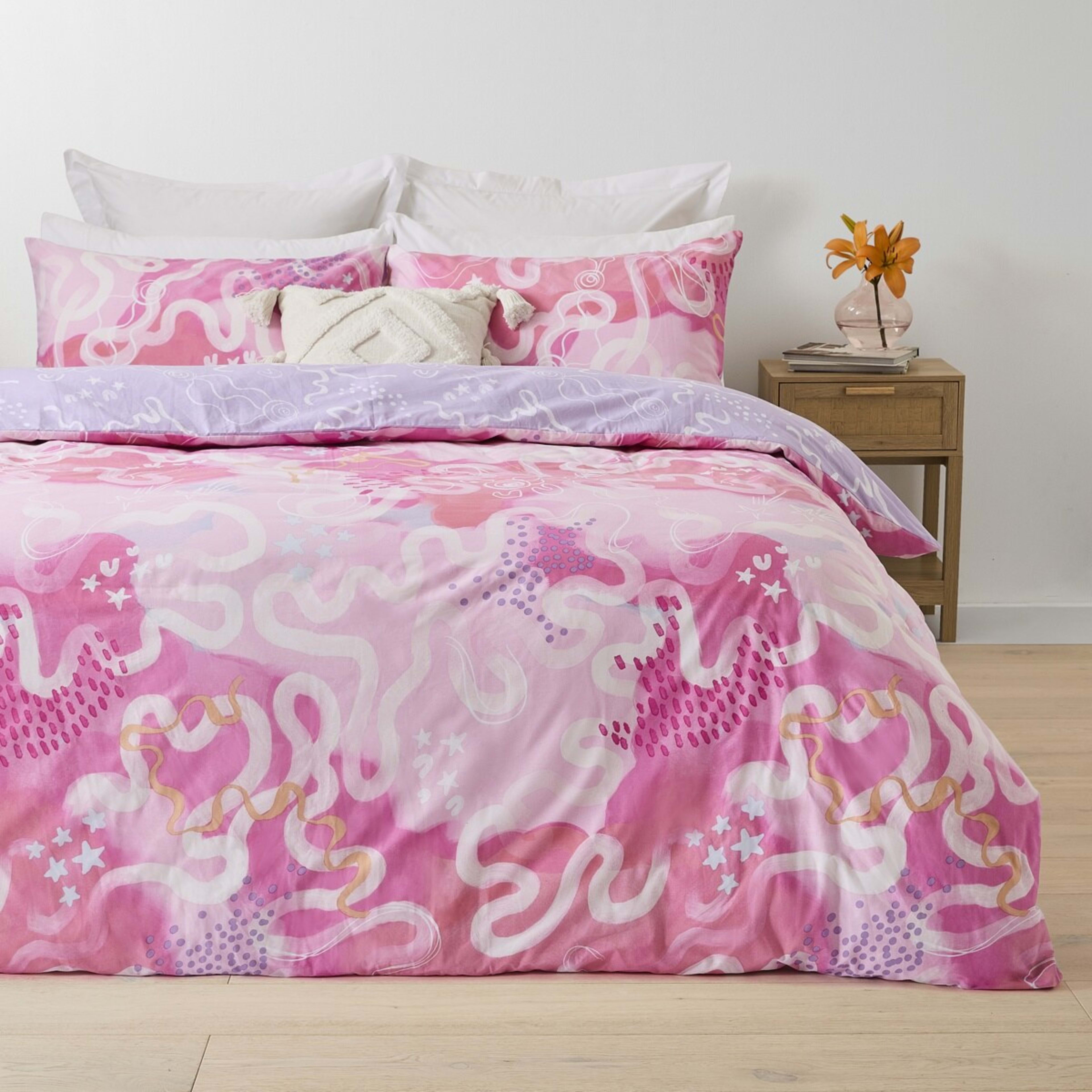 1 Rachael Sarra Flourish Cotton Rich Reversible Quilt Cover Set - King Bed