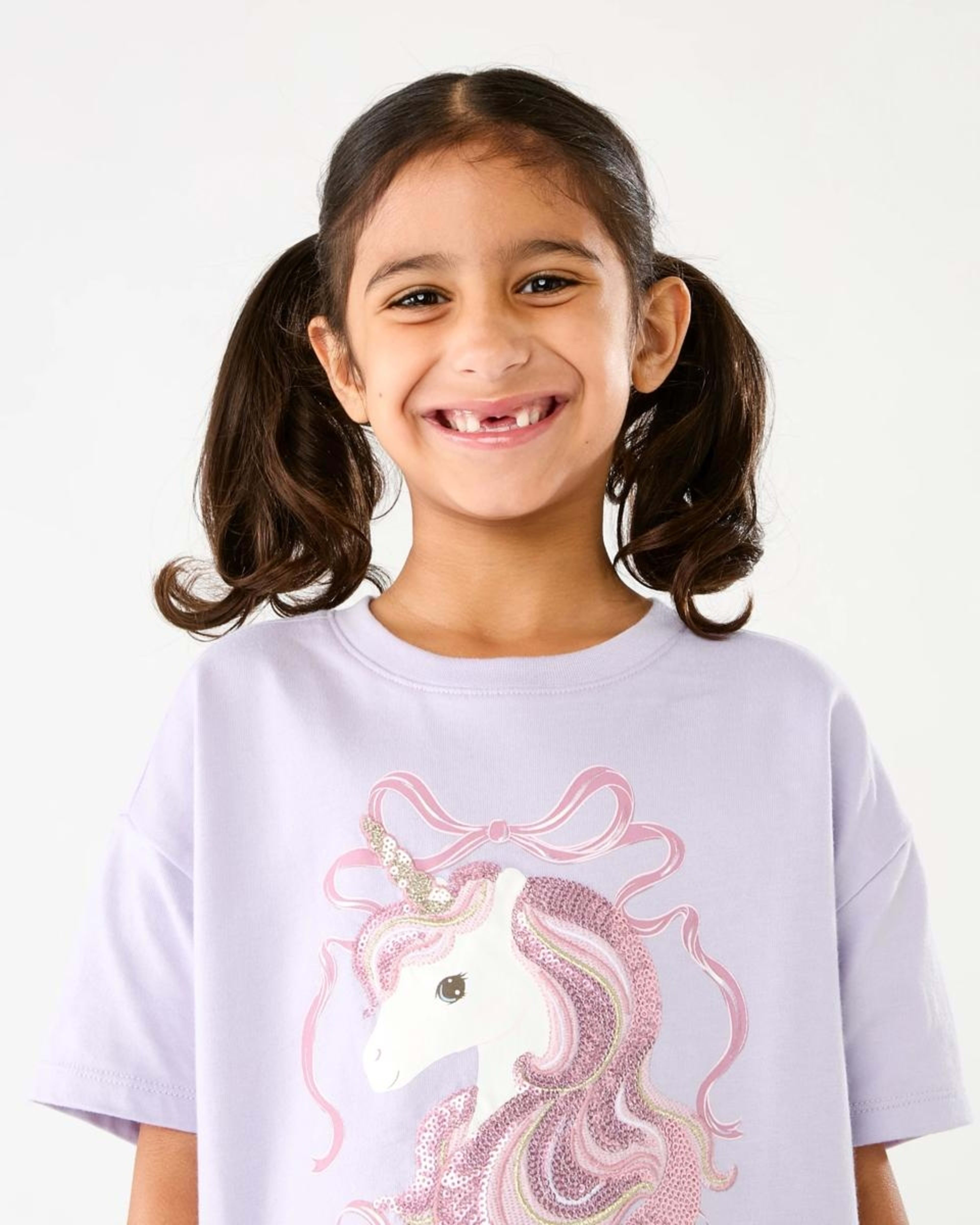 3 Short Sleeve Oversized Sequin T-shirt Prpl Uncrn, 3 of 6