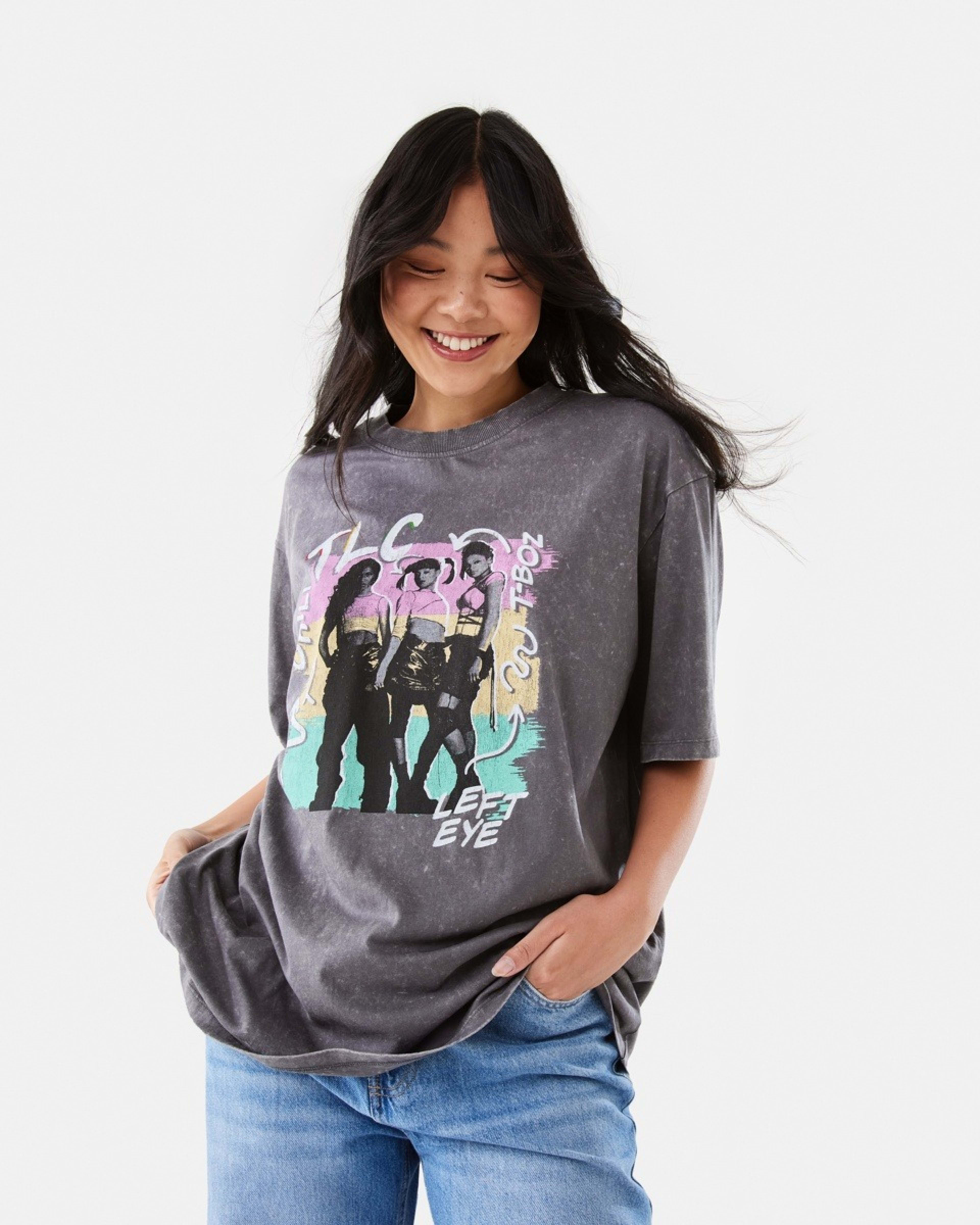 1 TLC License Short Sleeve Oversized T-shirt TLC LIGHT GREY WASH