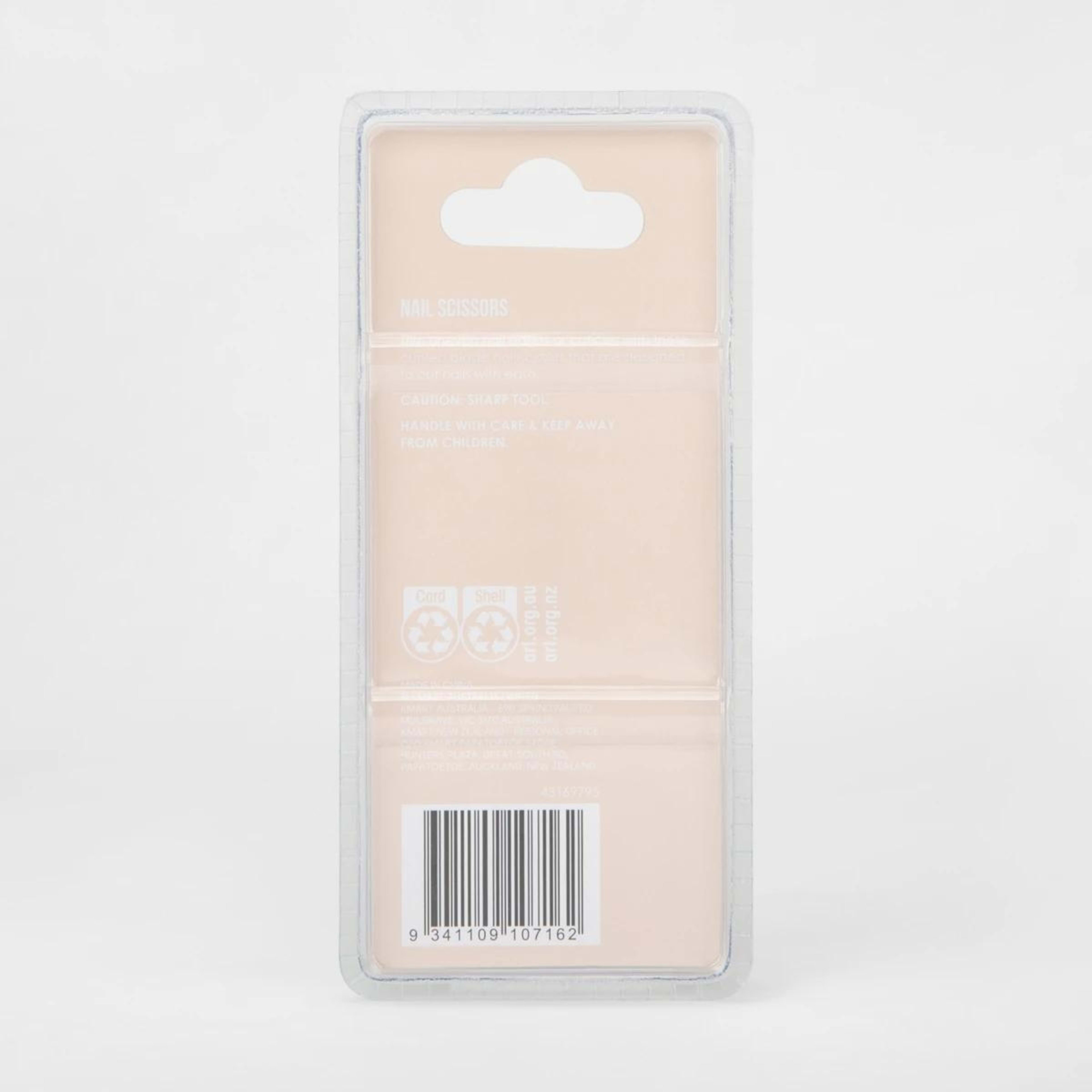 4 OXX Cosmetics Nail Scissors, 4 of 4