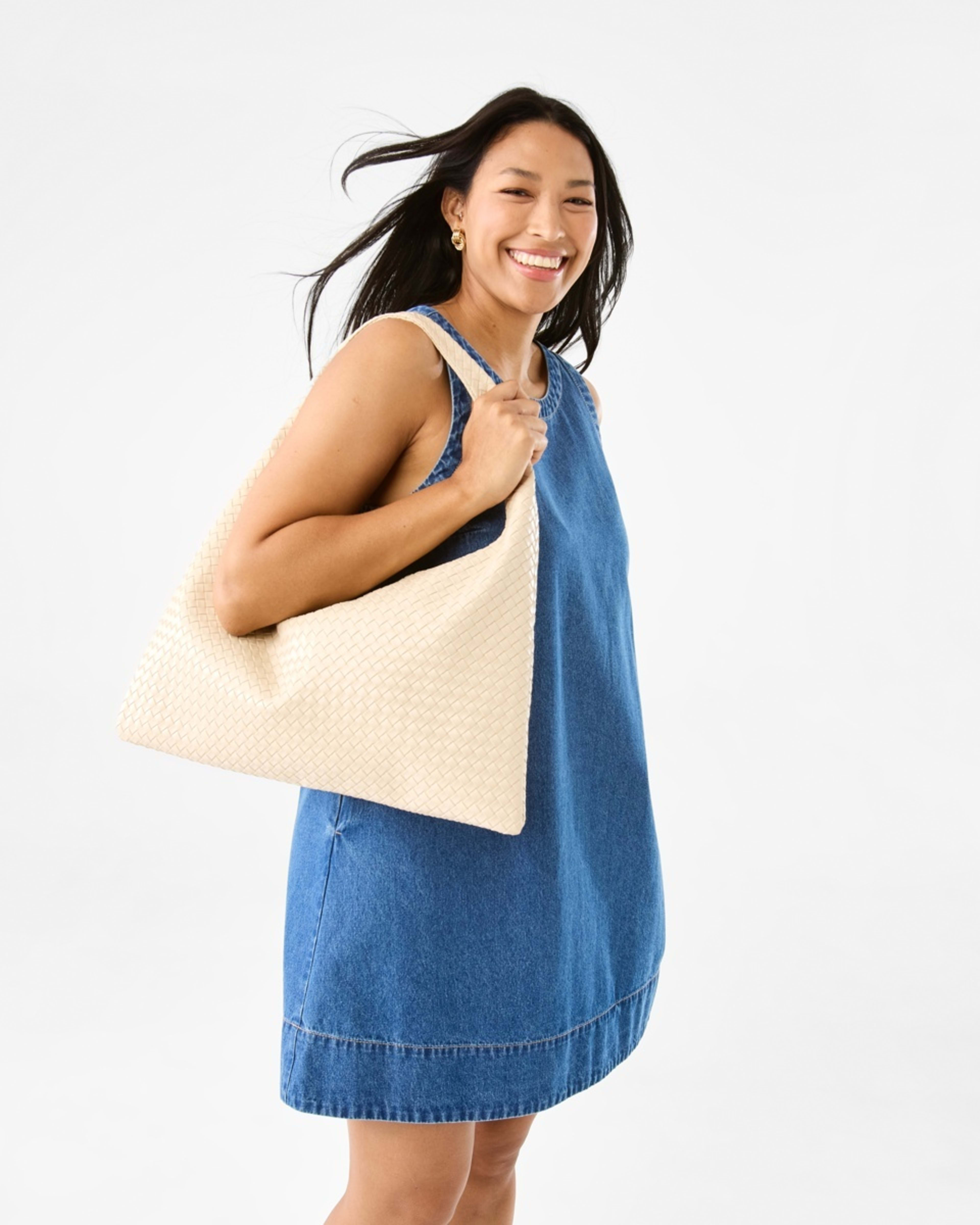 6 Weave Shoulder Bag SEASHELL, 6 of 8