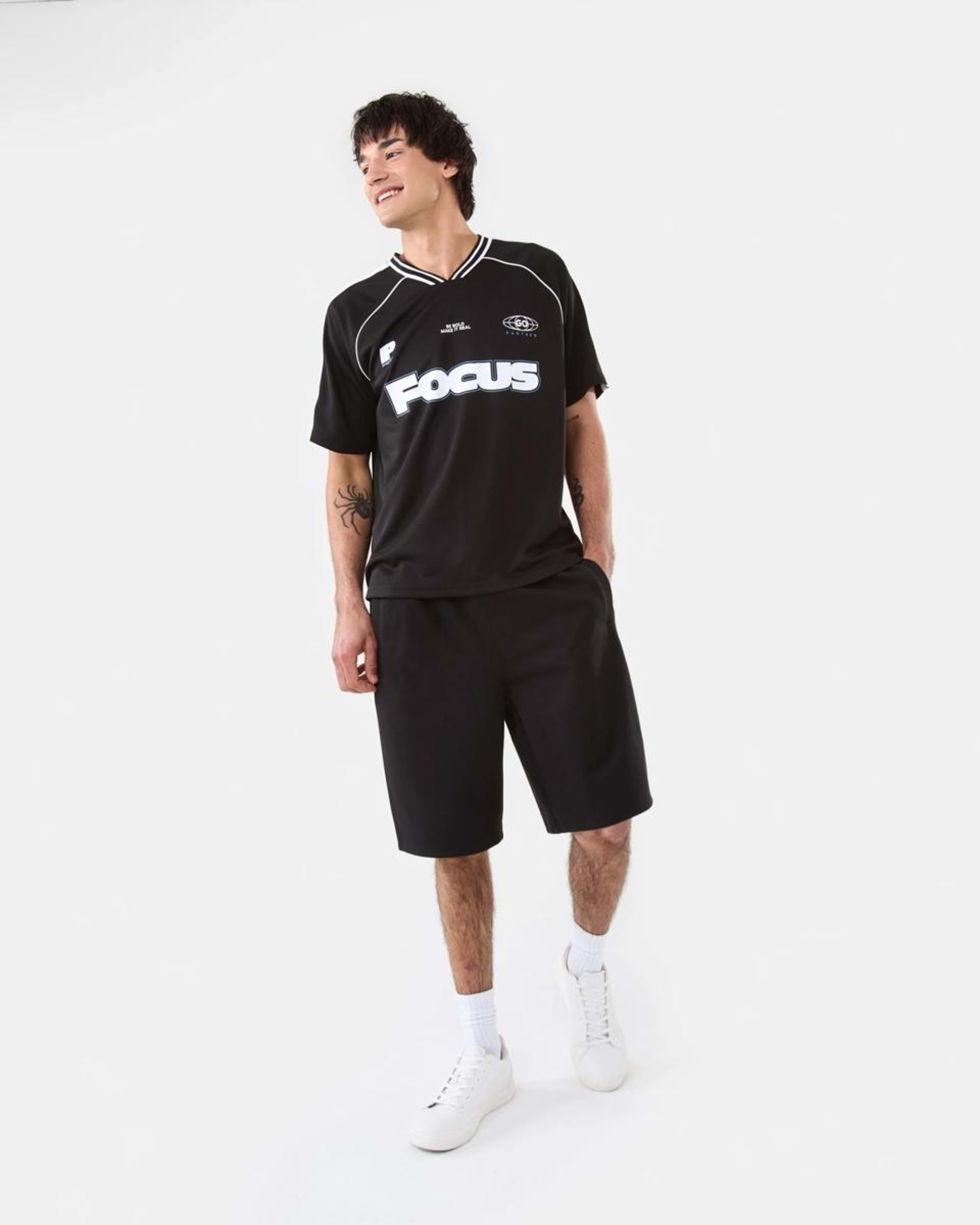 2 Block T-shirt Black, 2 of 7