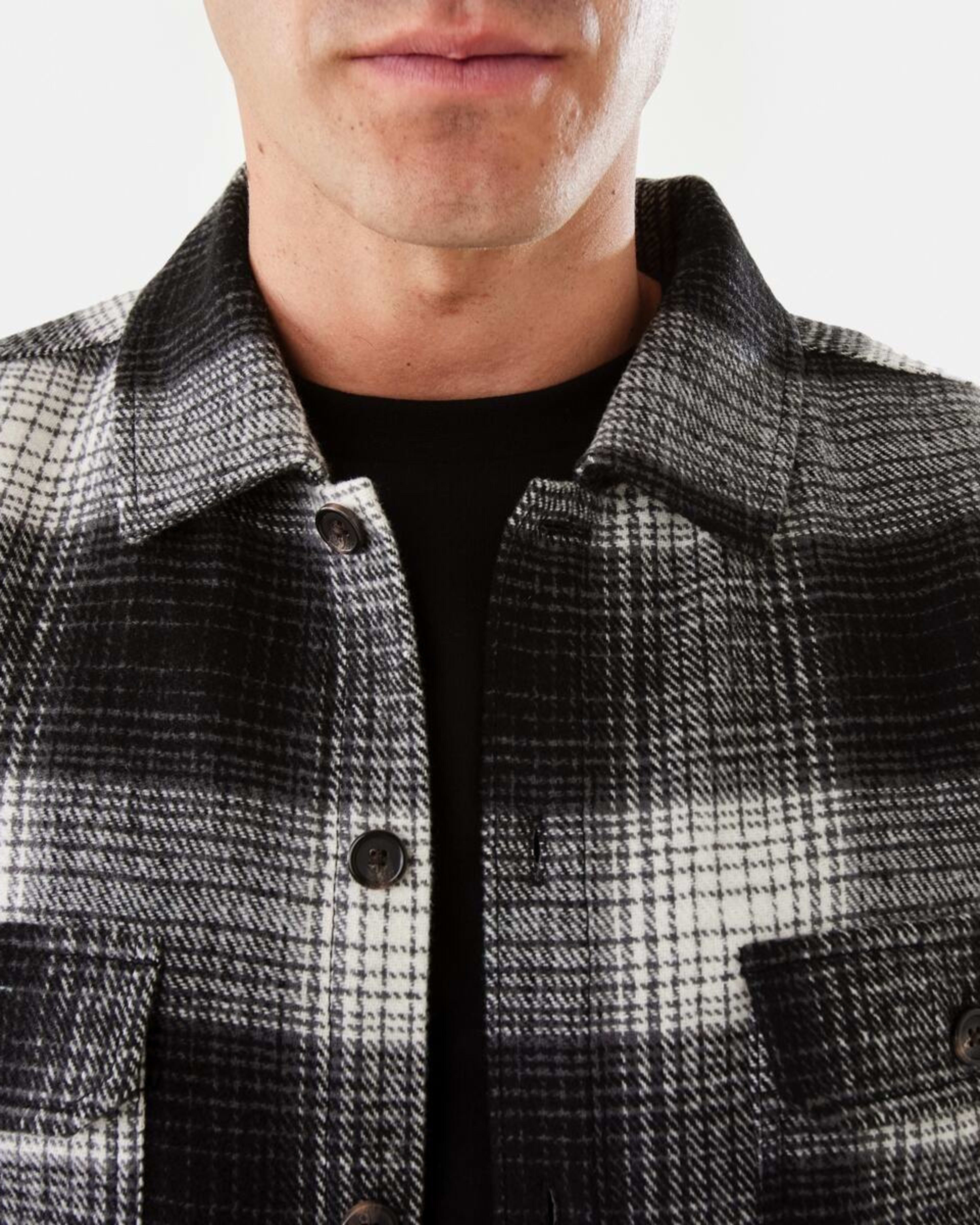 6 Long Sleeve Check Overshirt Blk Check, 6 of 8