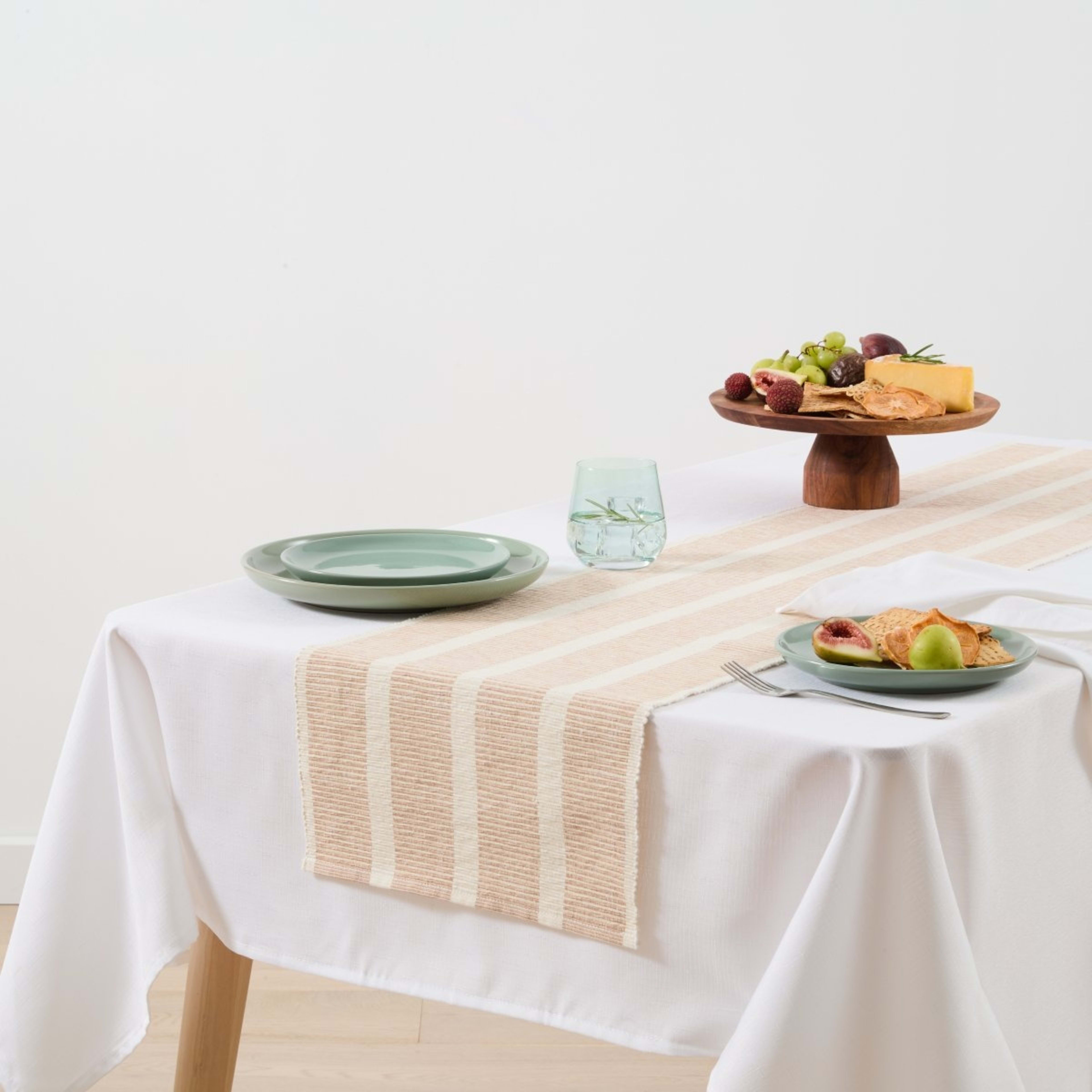 1 Sand Ribbed Table Runner