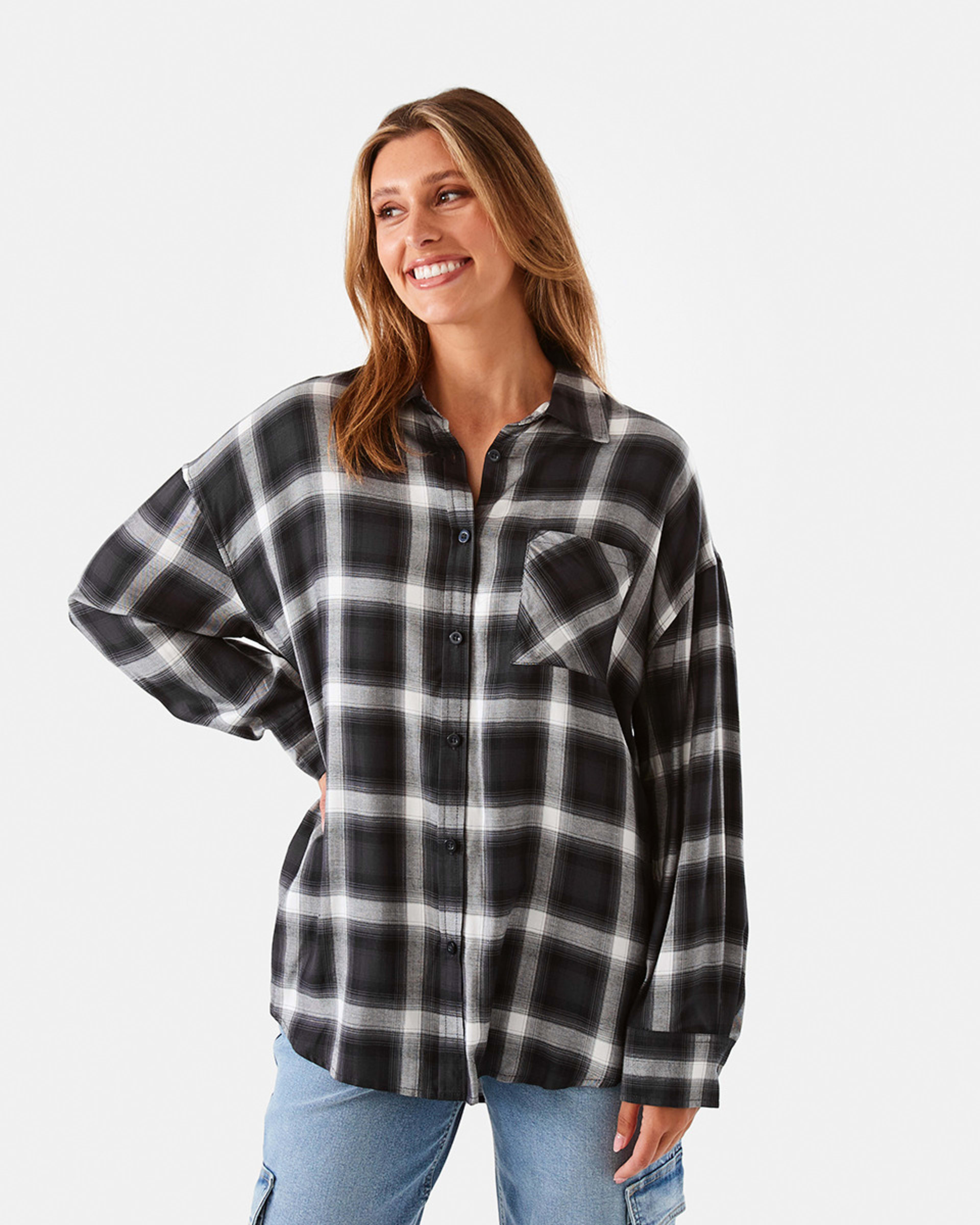 3 Long Sleeve Boyfriend Shirt Nvy Chk, 3 of 8