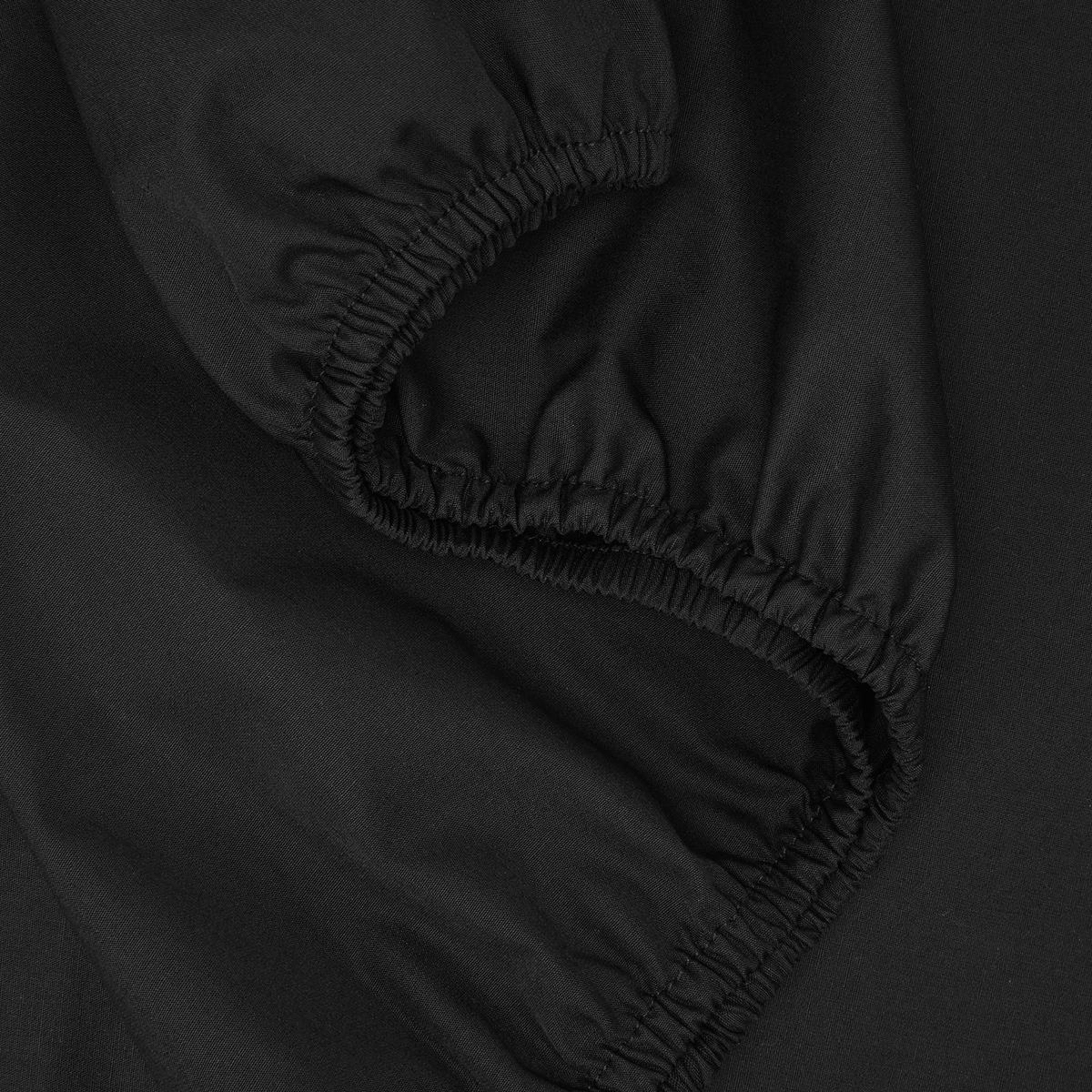 3 250 Thread Count Cotton Rich Fitted Sheet - King Bed, Black, 3 of 4