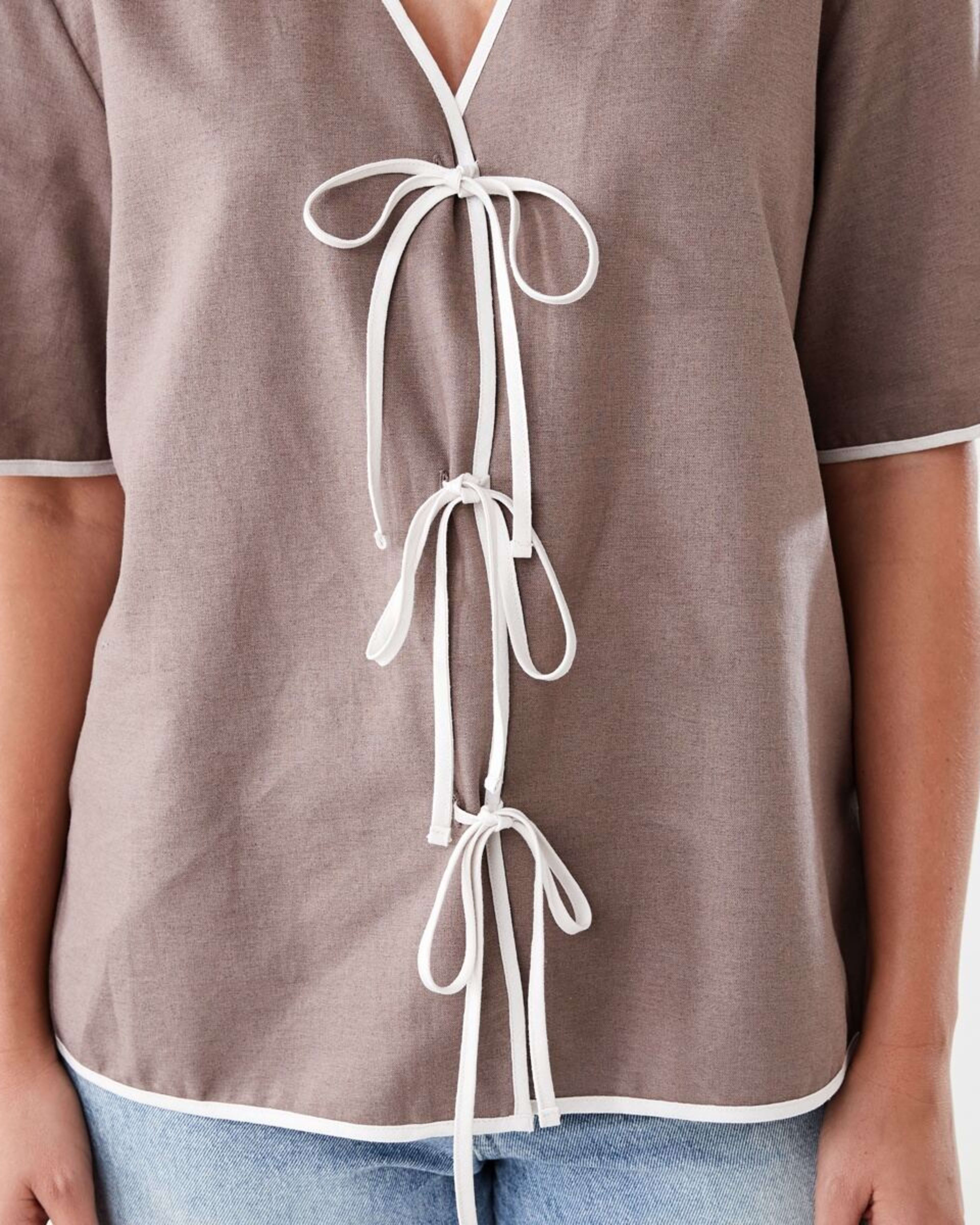 5 Short Sleeve Tie Front Top DEEP TAUPE, 5 of 5