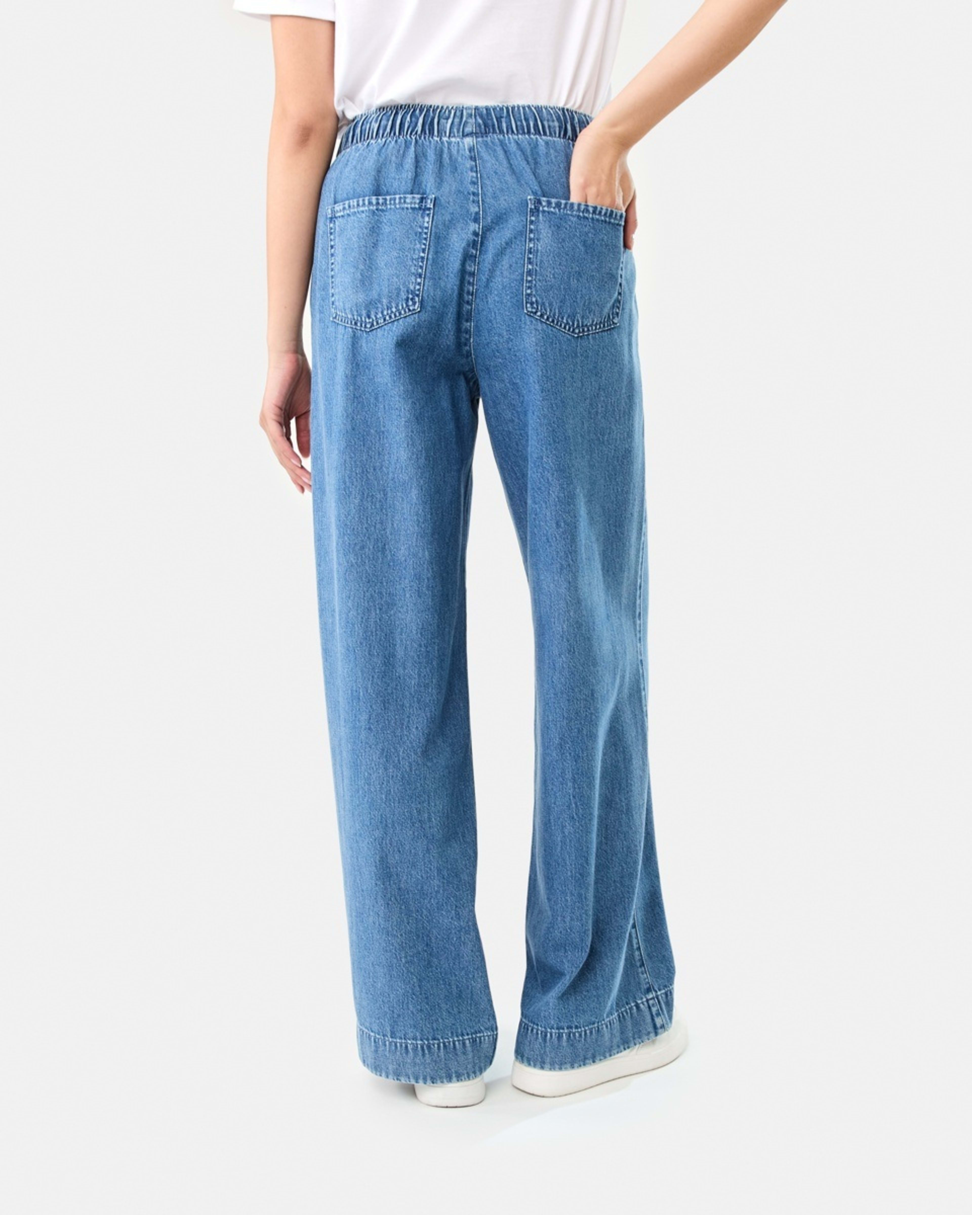 4 Comfort Wide Leg Jeans MID WASH, 4 of 11