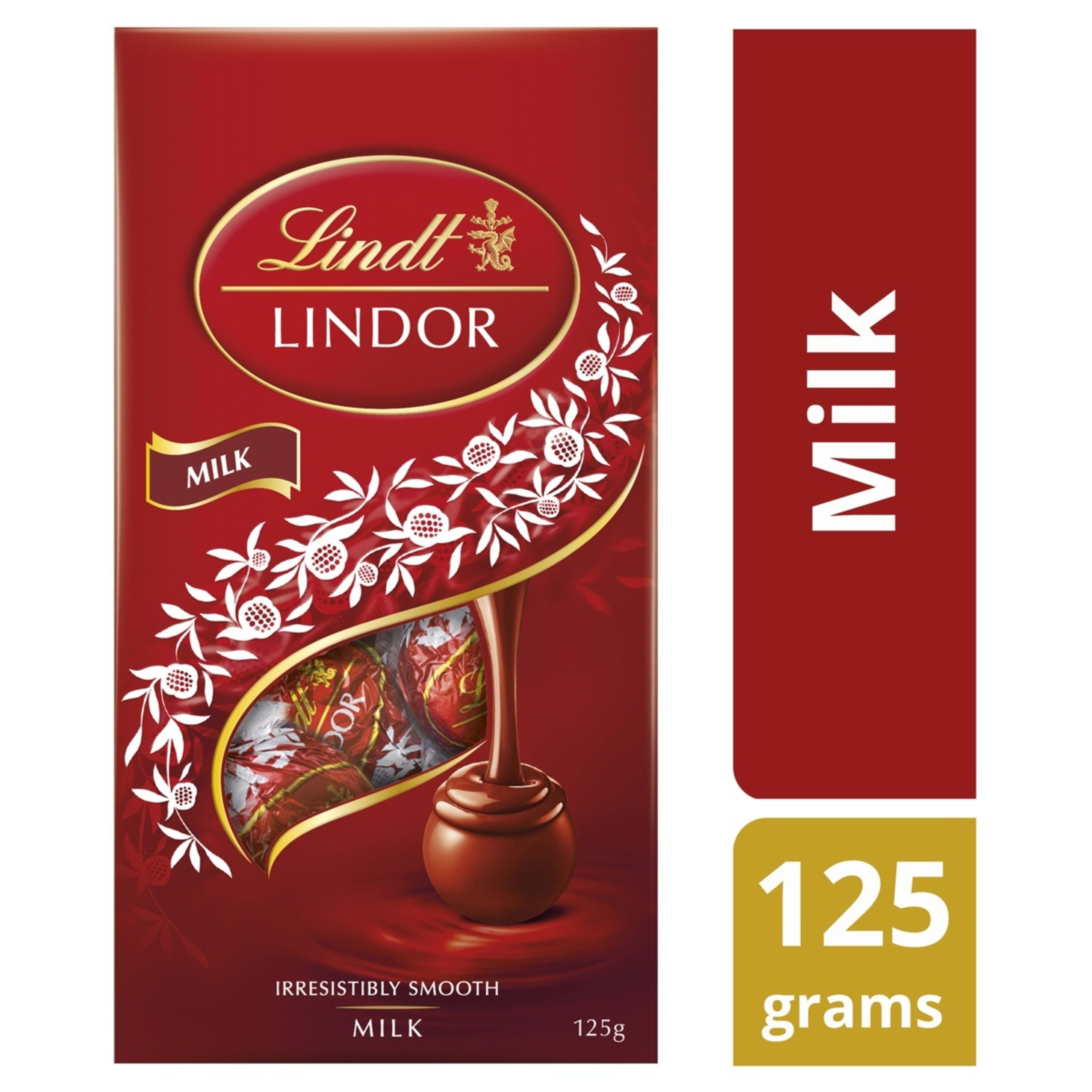 9 Lindt LINDOR Milk Chocolate Bag 125g, 9 of 9