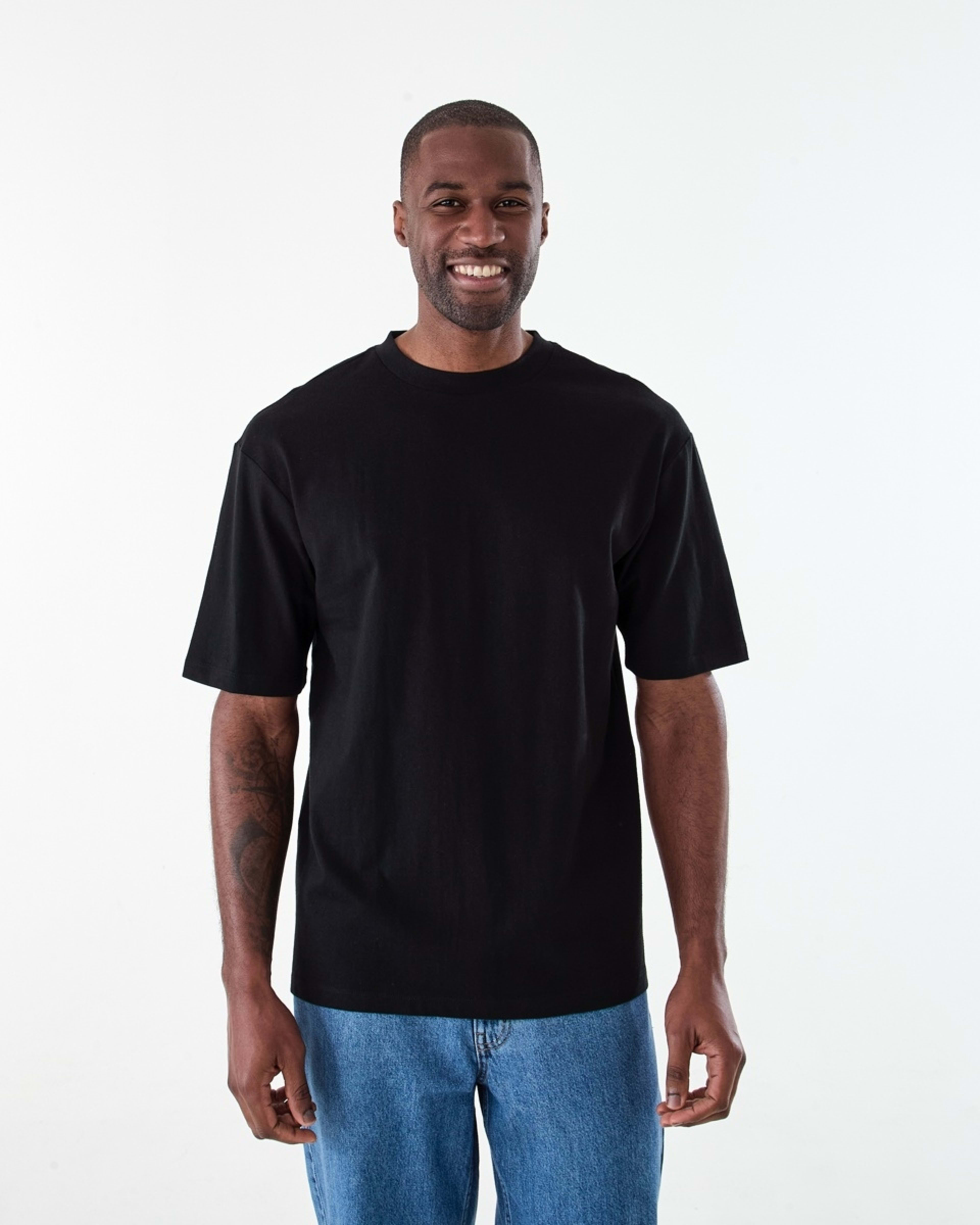 1 Oversized Heavyweight T-shirt BLACK, 1 of 6