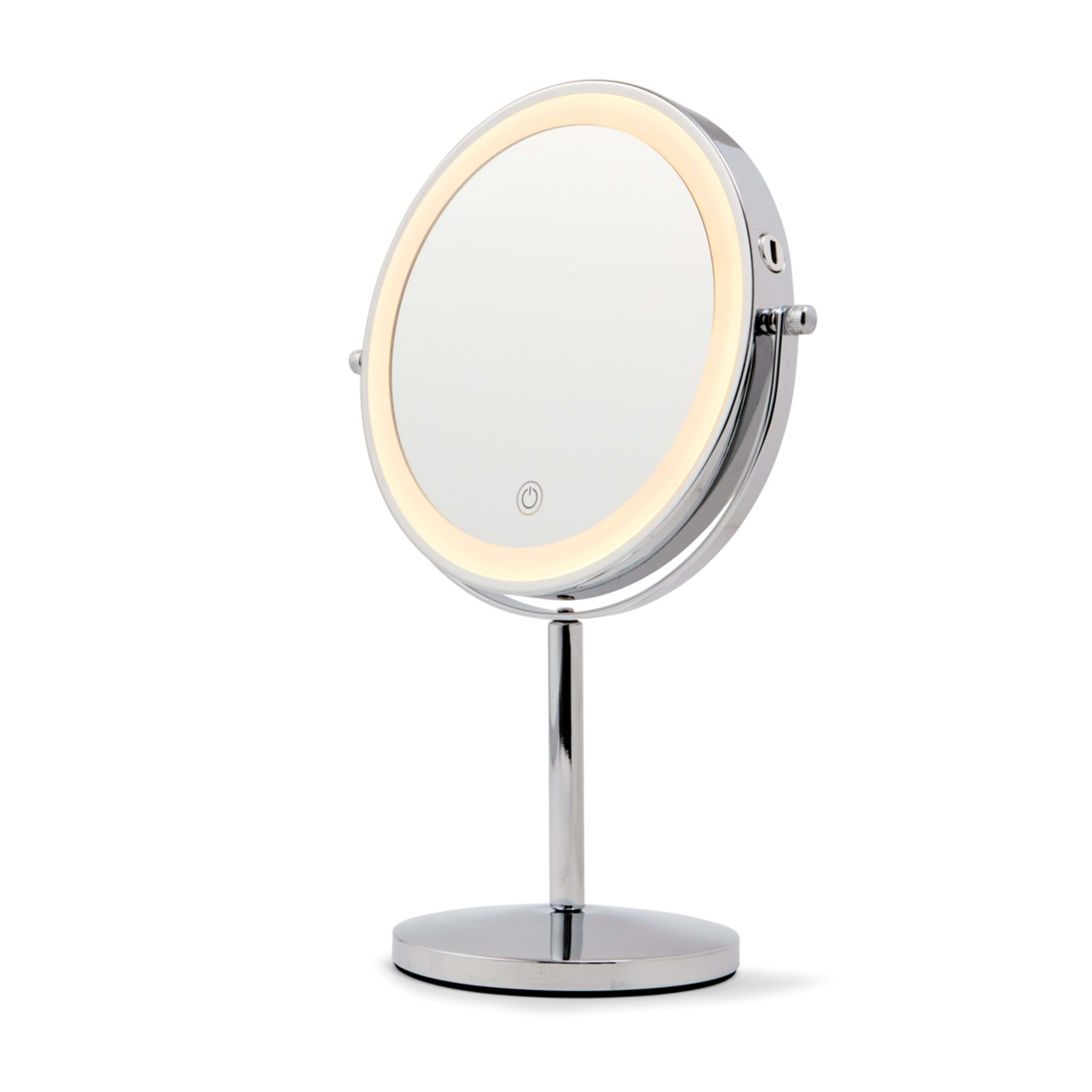 1 Light Up Beauty Mirror