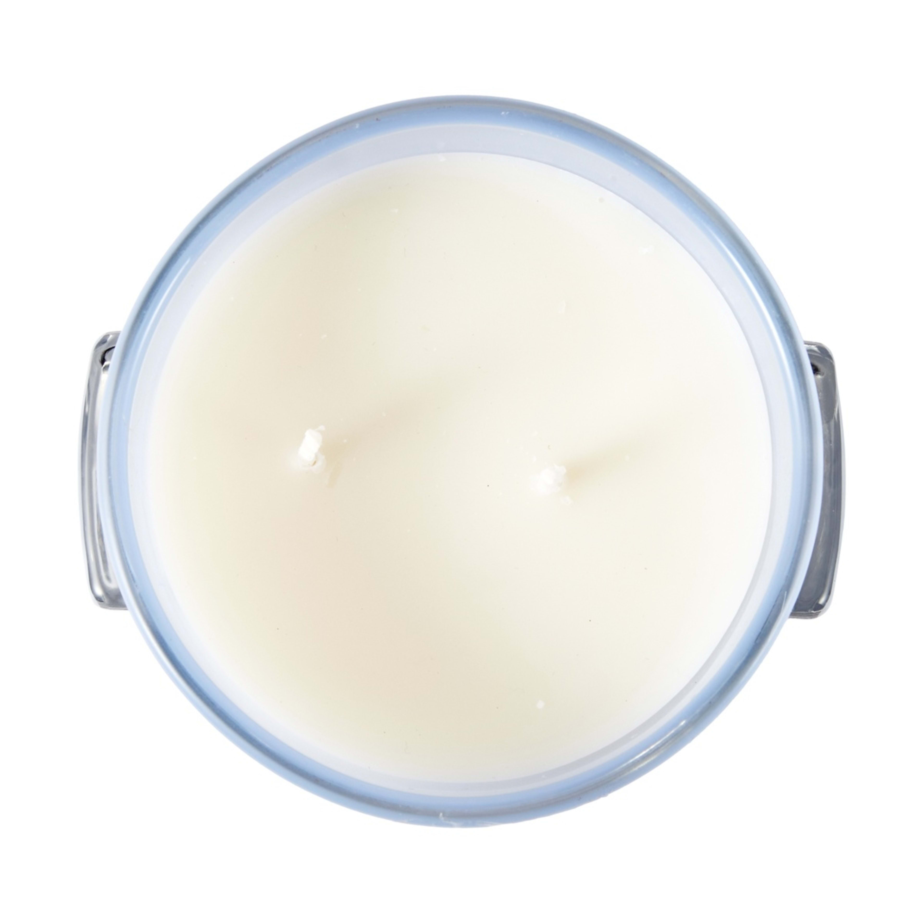 4 Luxe Berry Spice Candle, 4 of 5