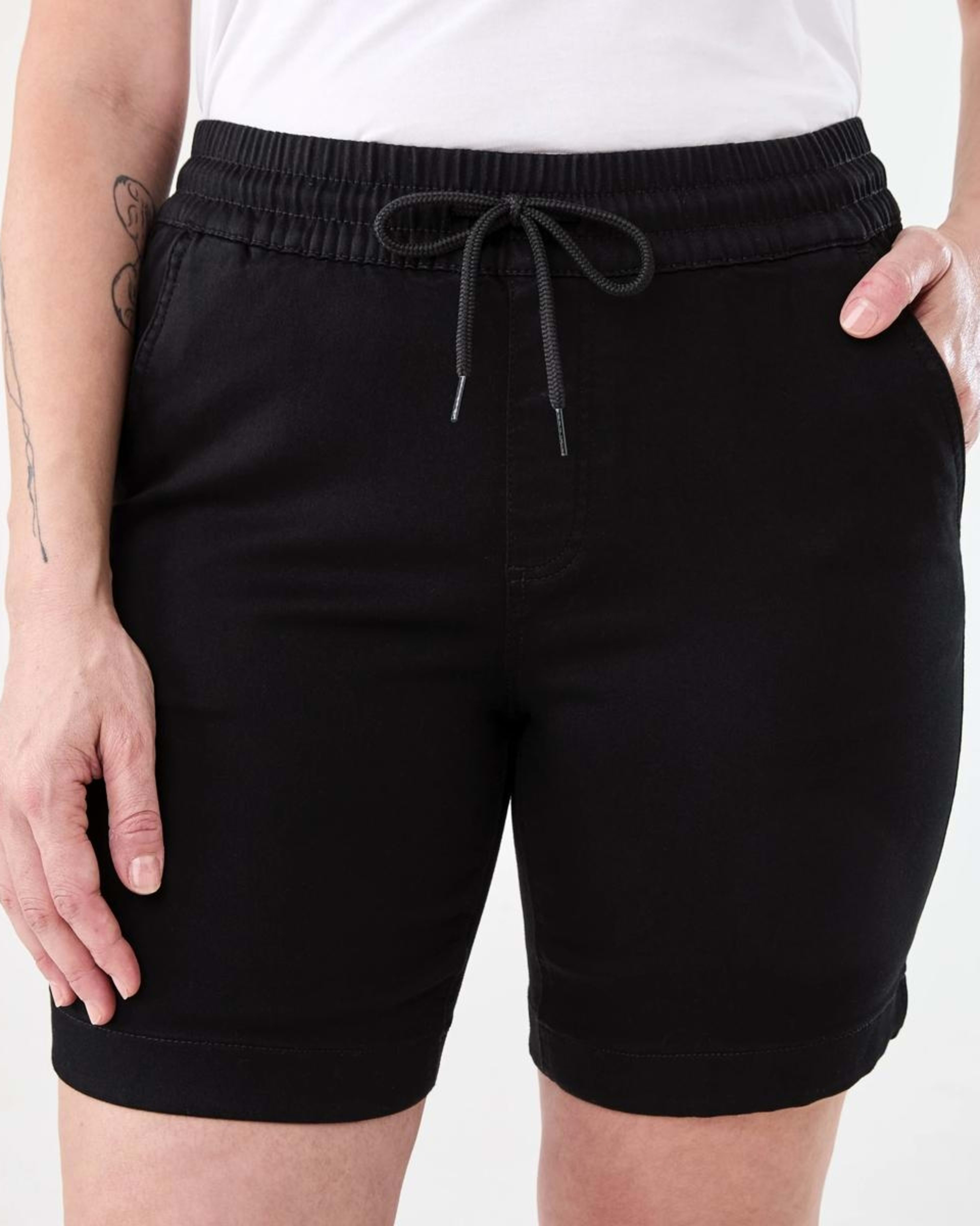 1 Jogger Shorts BLACK WASH
