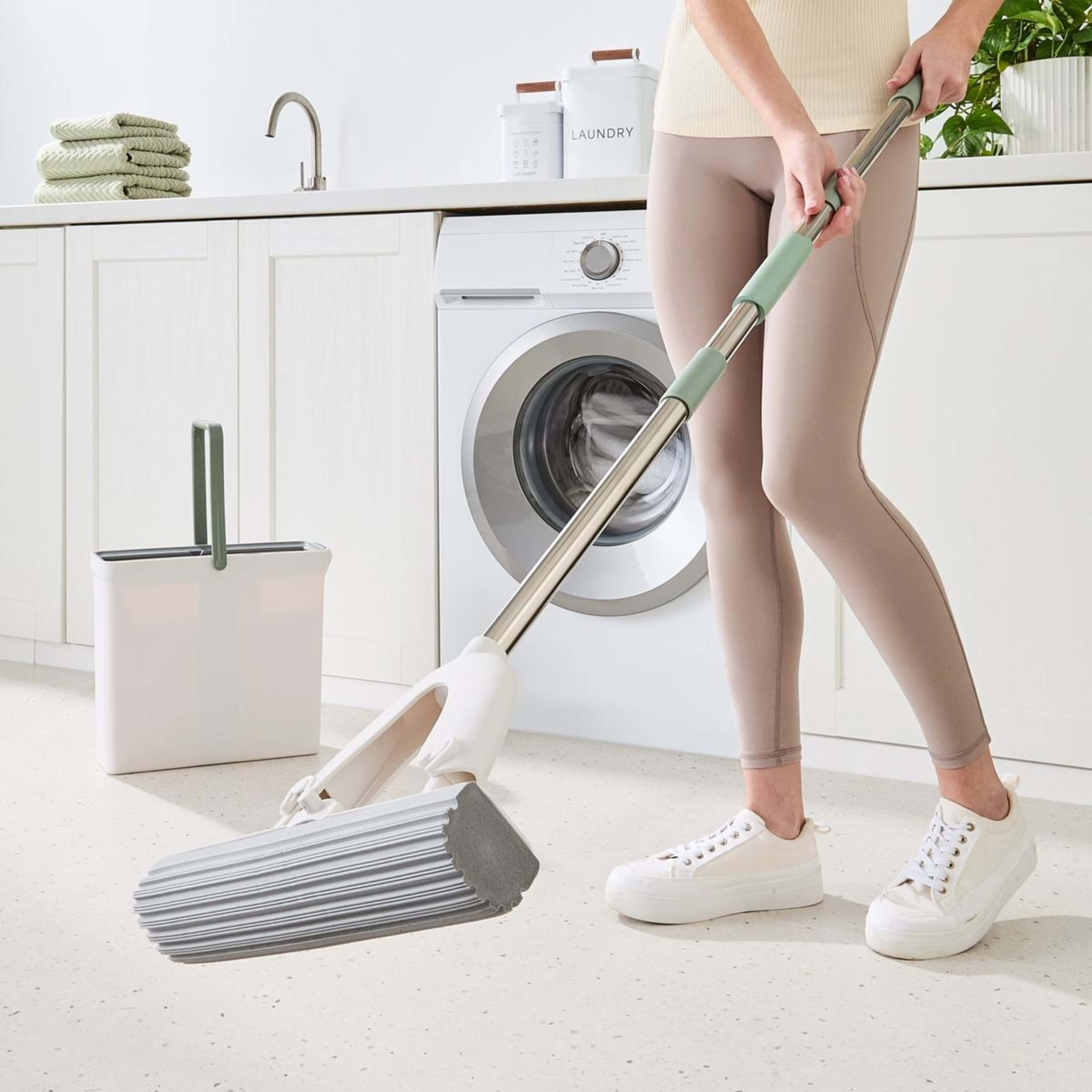 1 Slimline Mop and Bucket Set, 1 of 10