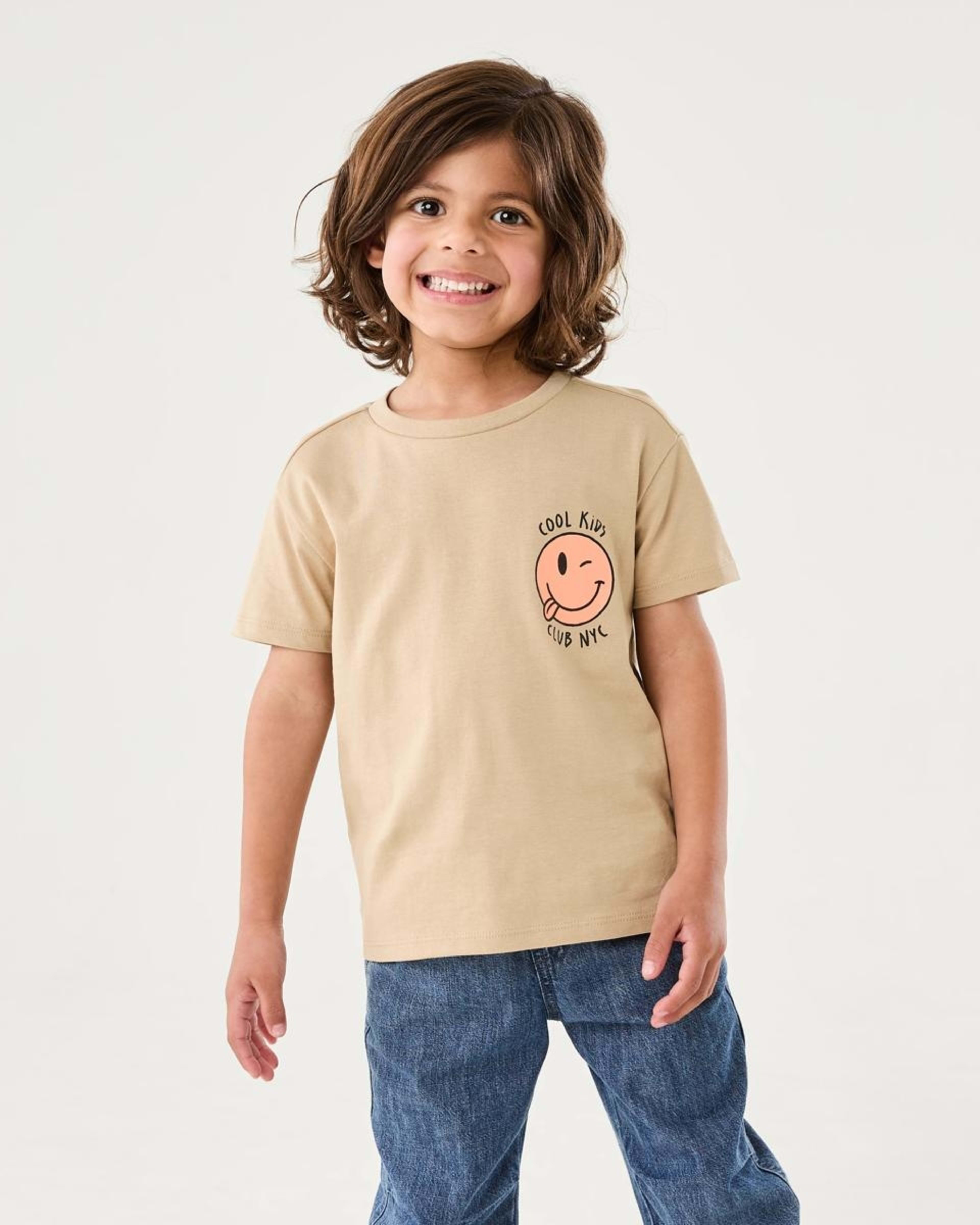 1 Chest Print T-shirt CHEEKY SMILE LIGHT BROWN, 1 of 6